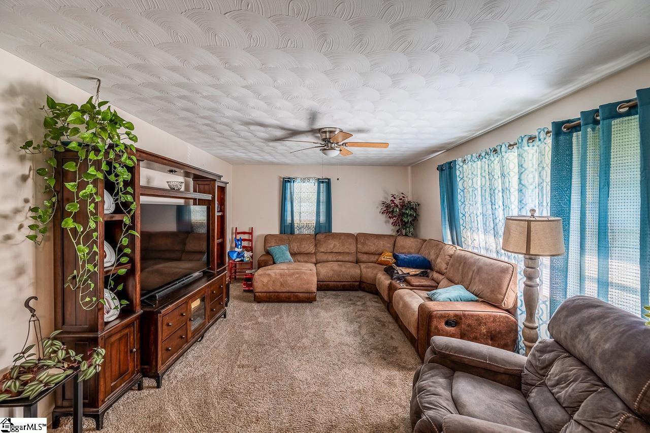 209 Burdette Street Spartanburg, SC 29307