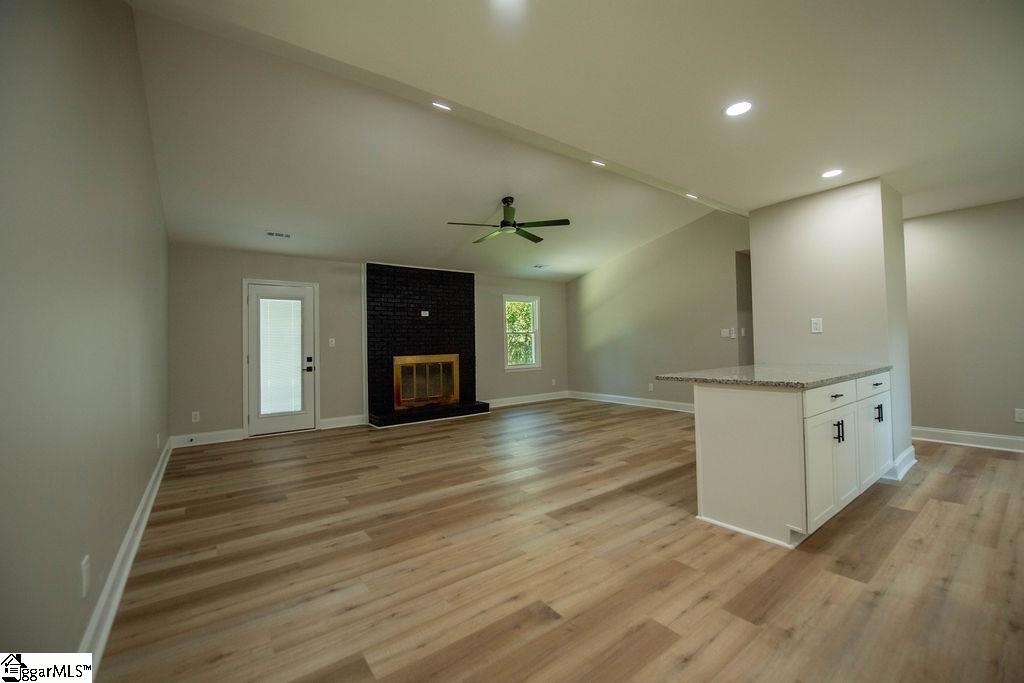 114 Saluda Street Spartanburg, SC 29301