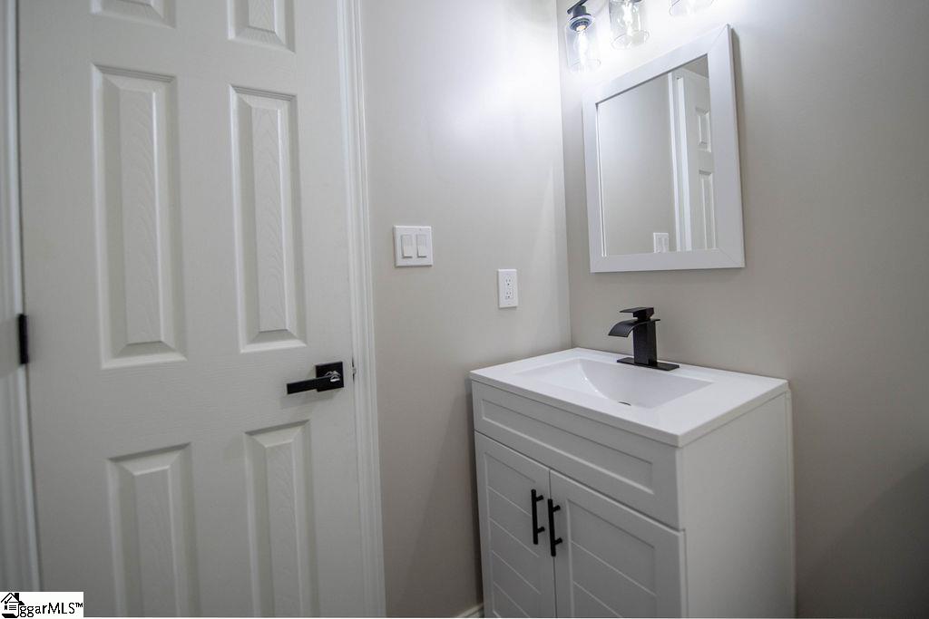 114 Saluda Street Spartanburg, SC 29301