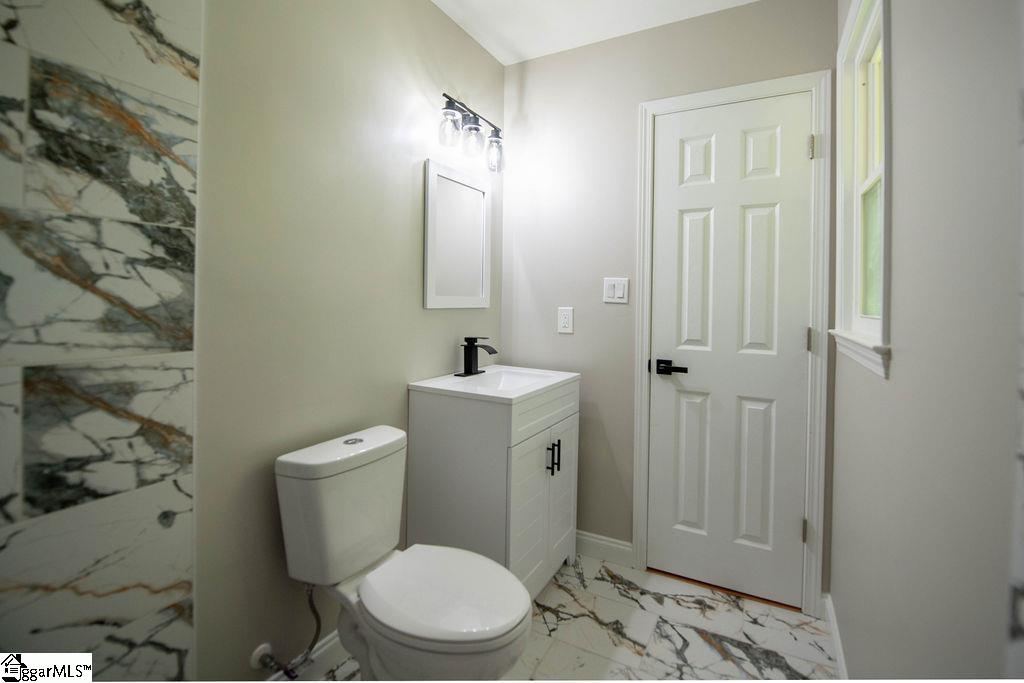 114 Saluda Street Spartanburg, SC 29301