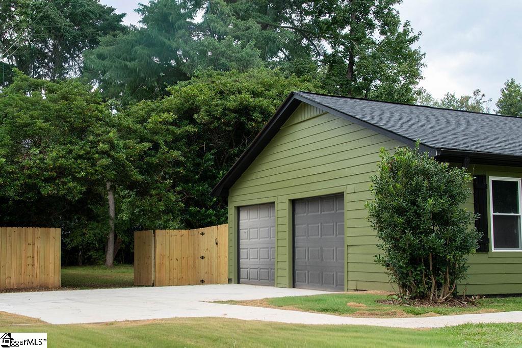 114 Saluda Street Spartanburg, SC 29301