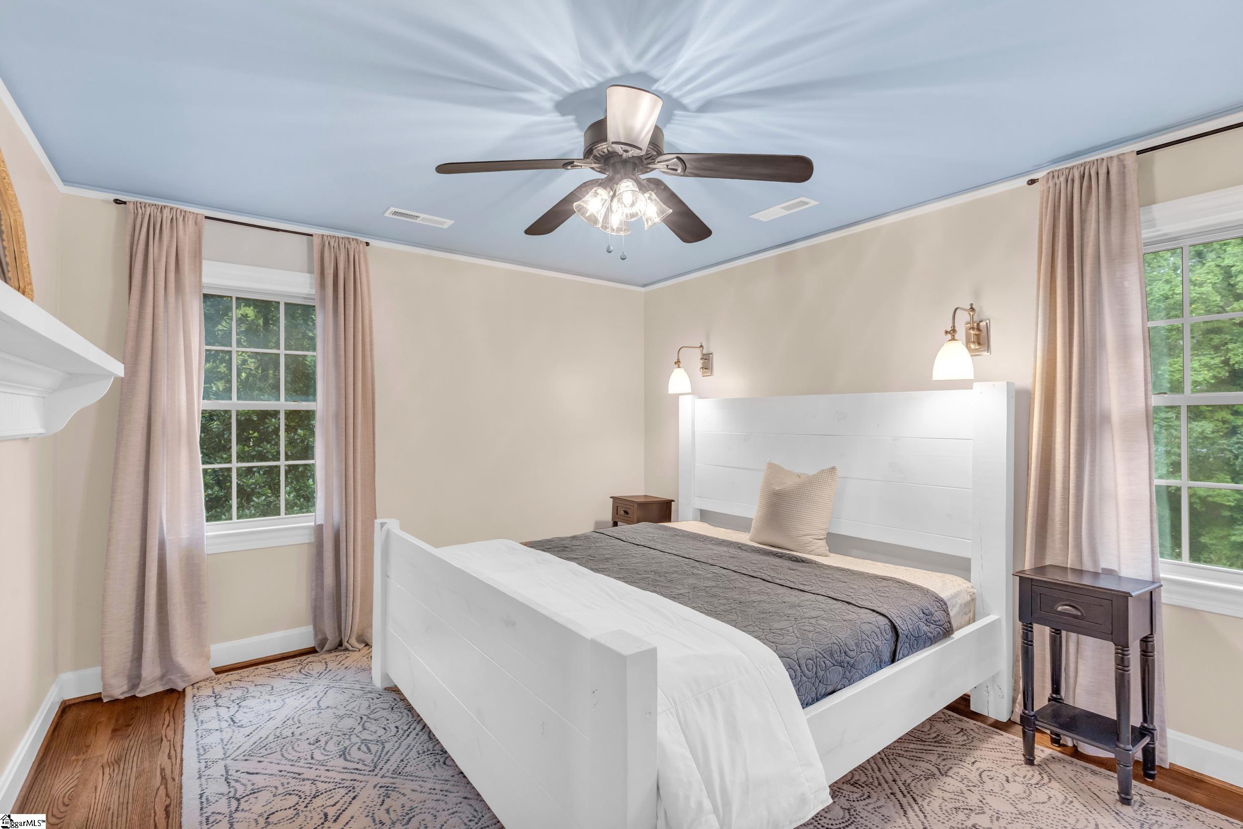37 Arbutus Trail Greenville, SC 29607