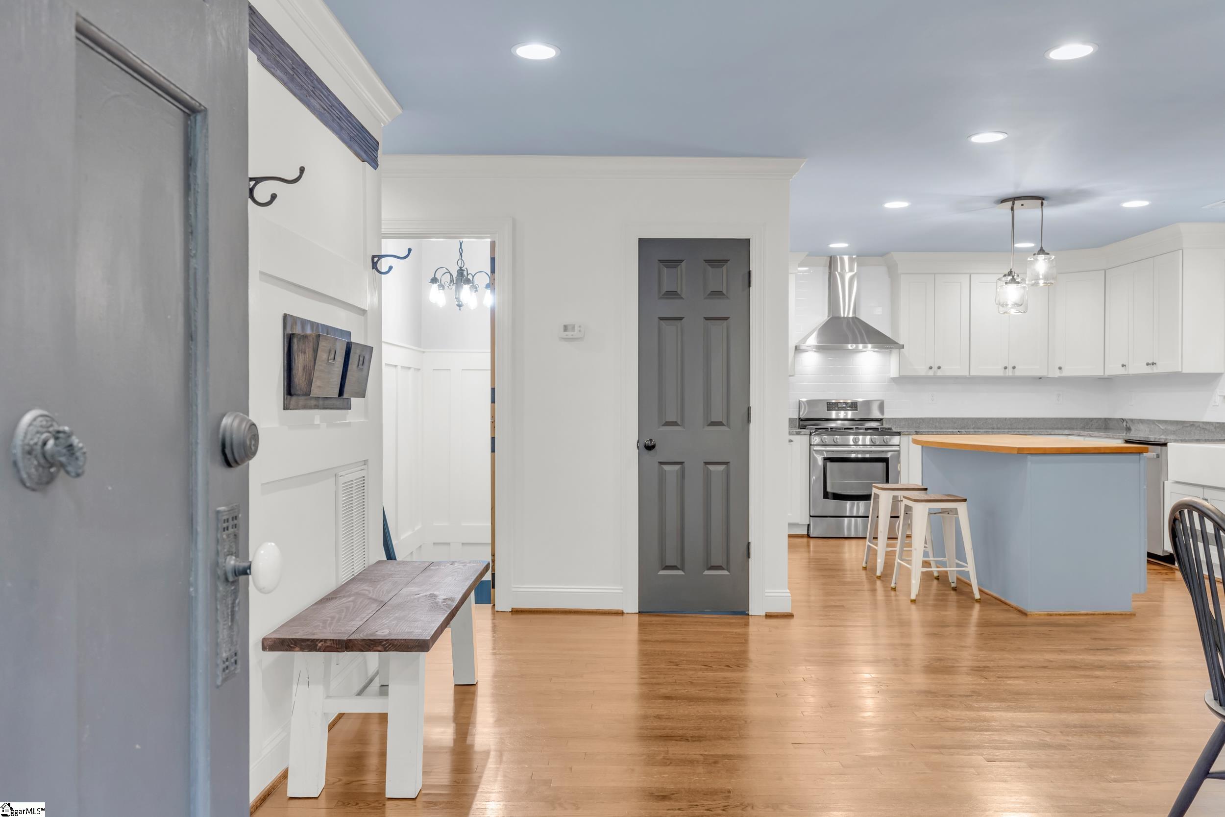 37 Arbutus Trail Greenville, SC 29607