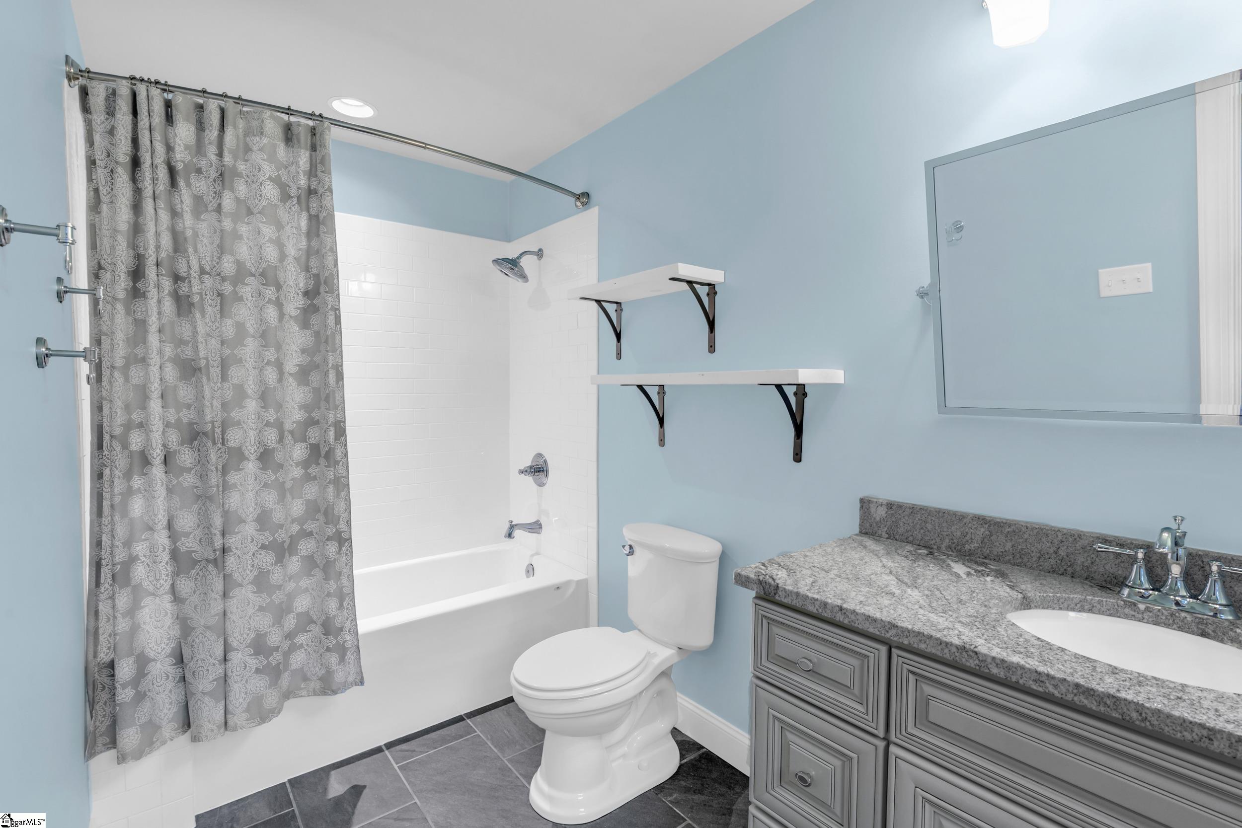 37 Arbutus Trail Greenville, SC 29607