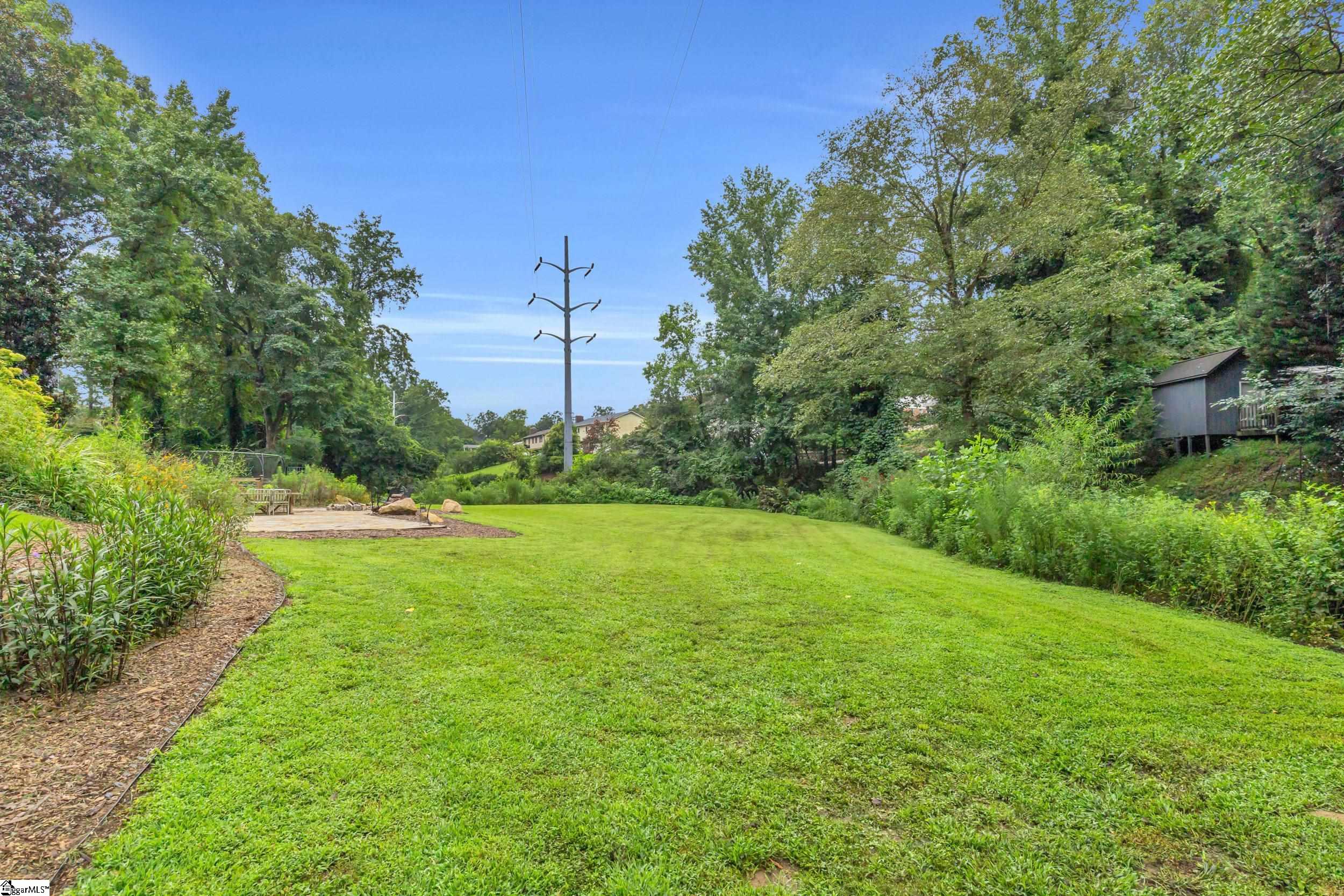 37 Arbutus Trail Greenville, SC 29607