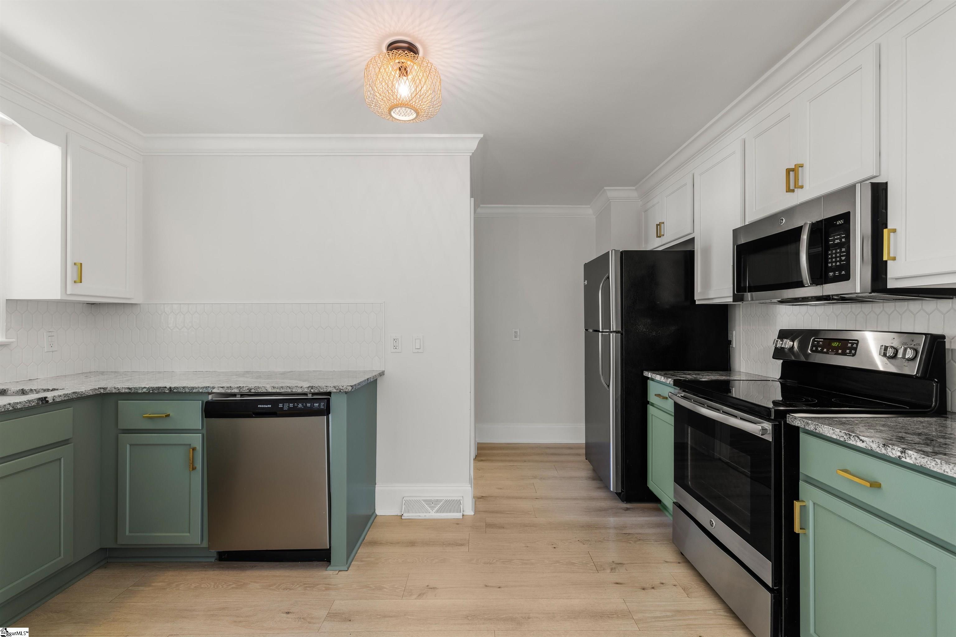 4 Druid Street Greenville, SC 29609