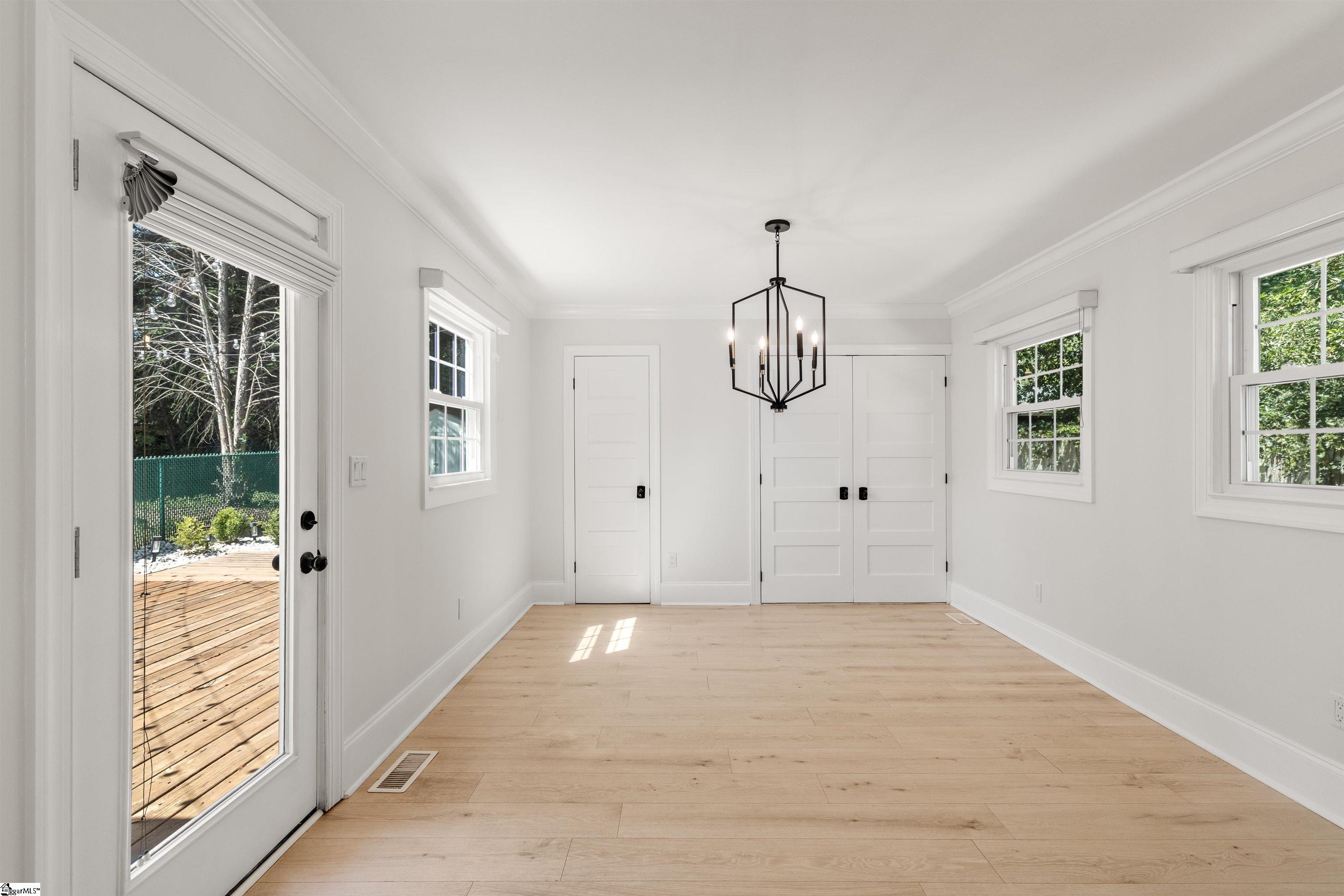 4 Druid Street Greenville, SC 29609
