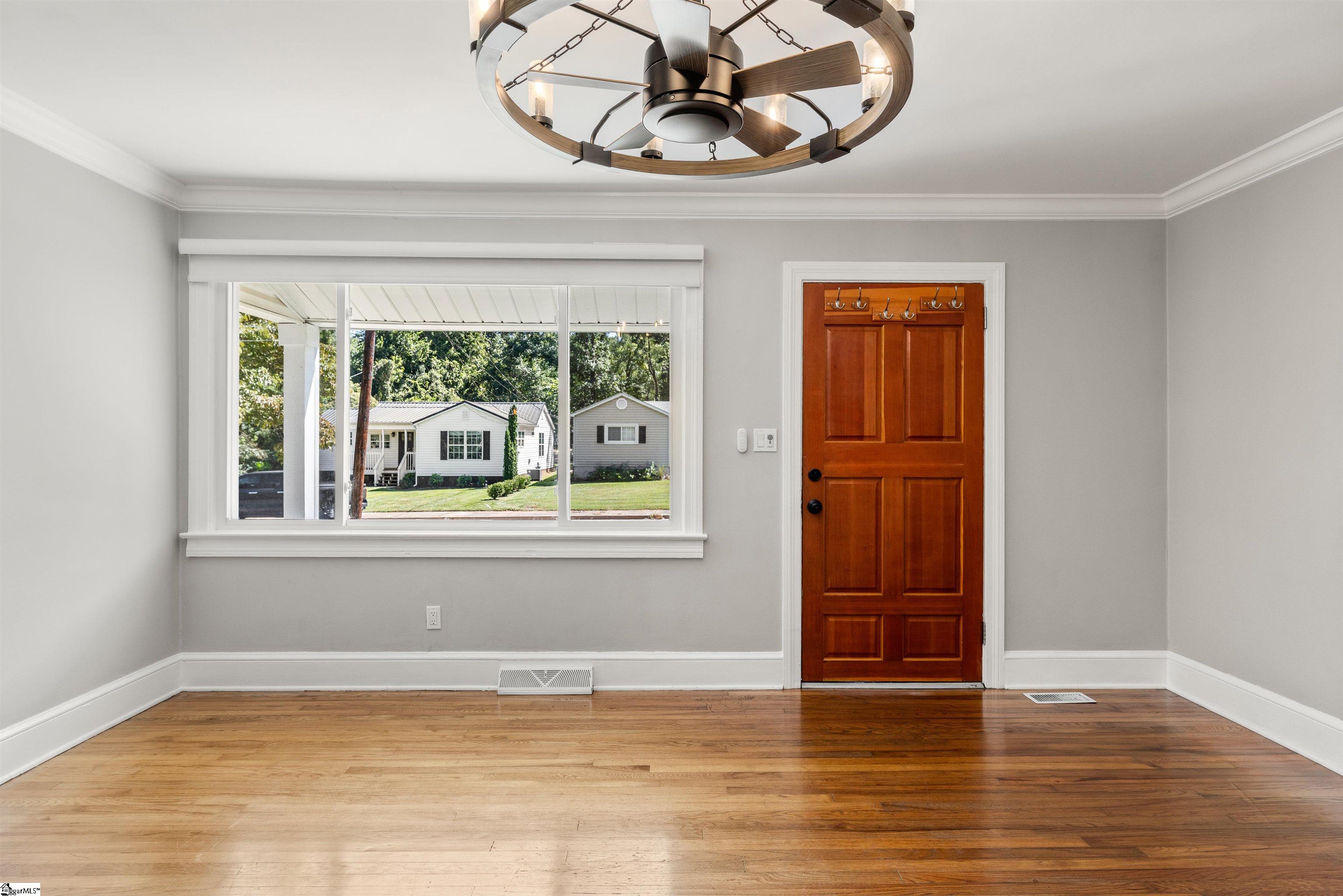 4 Druid Street Greenville, SC 29609