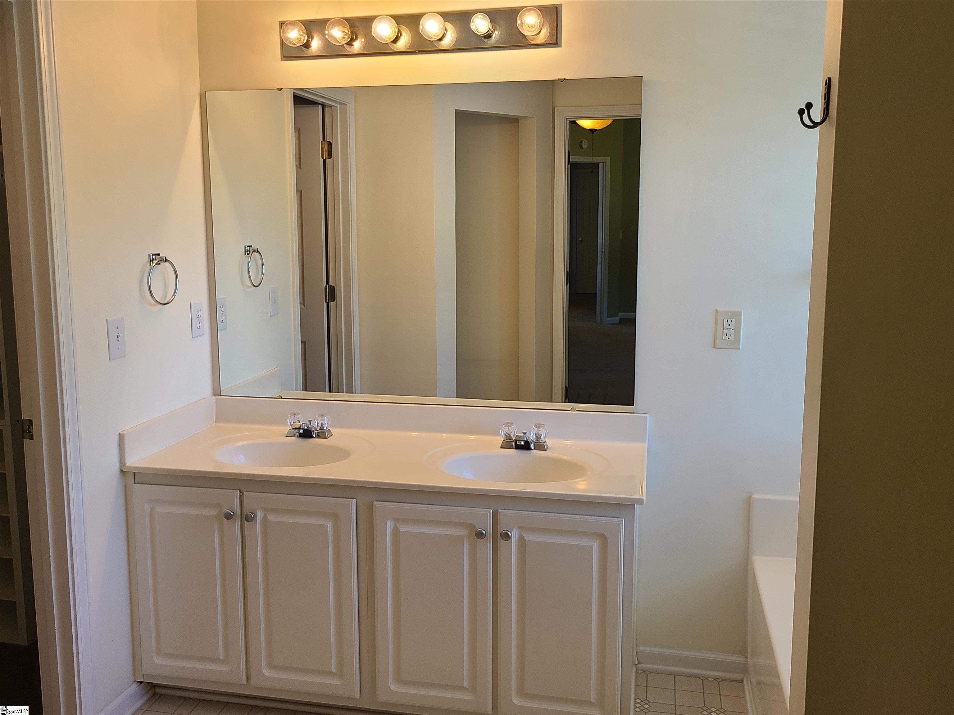216 Clay Thorn Court Greer, SC 29651
