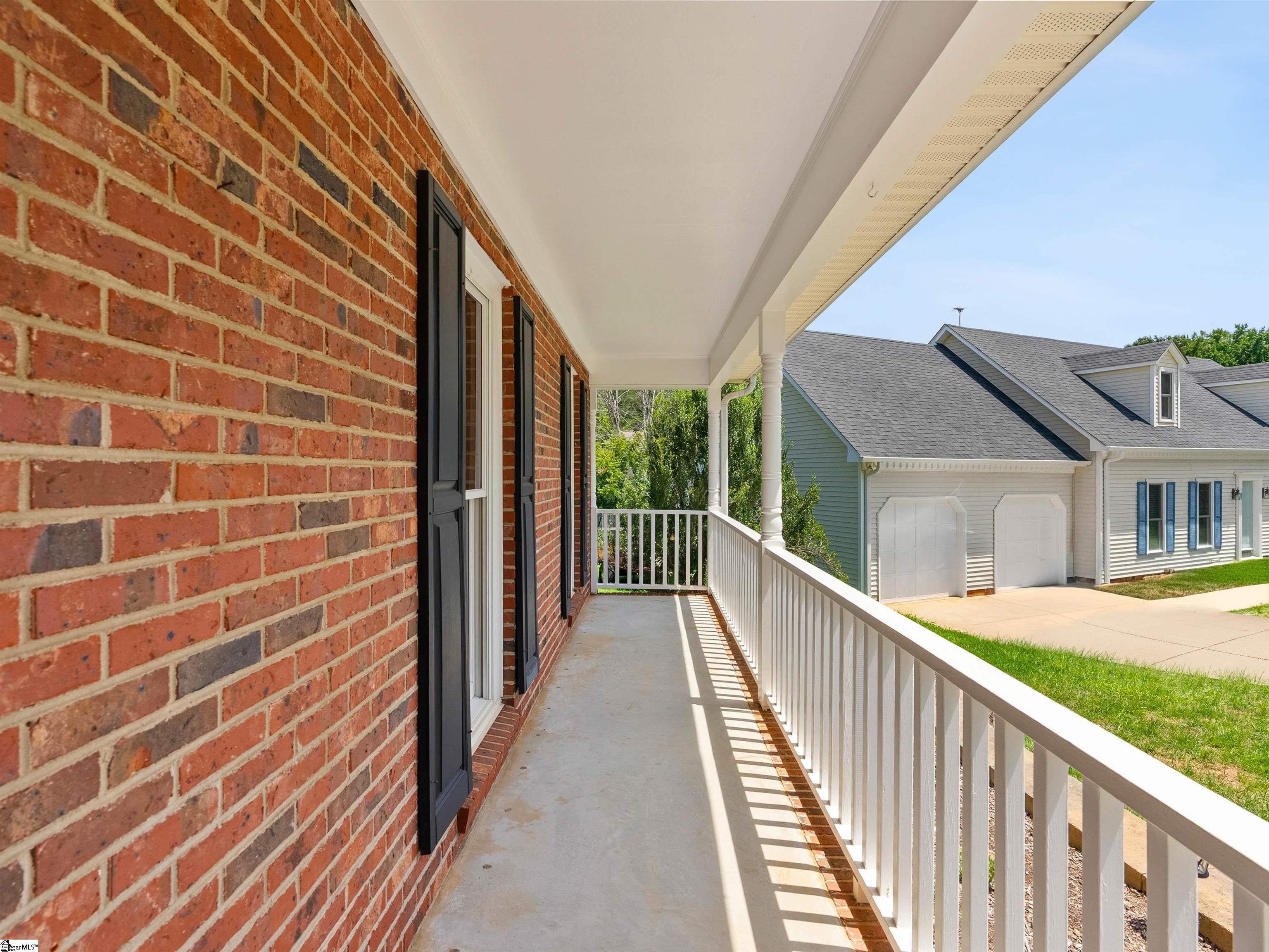 621 Oak Pointe Court Greenville, SC 29615