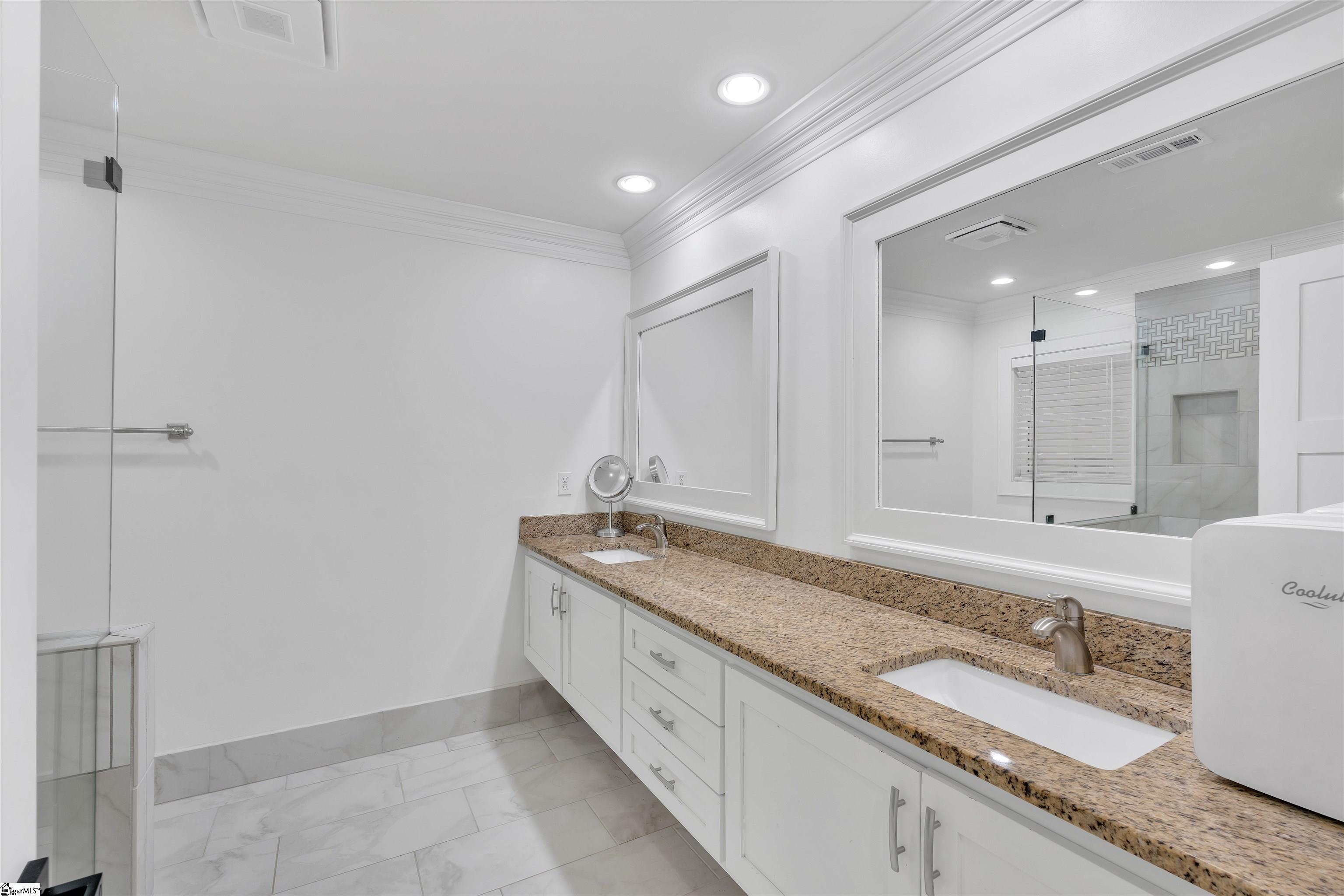 380 Forrester Drive Greenville, SC 29607