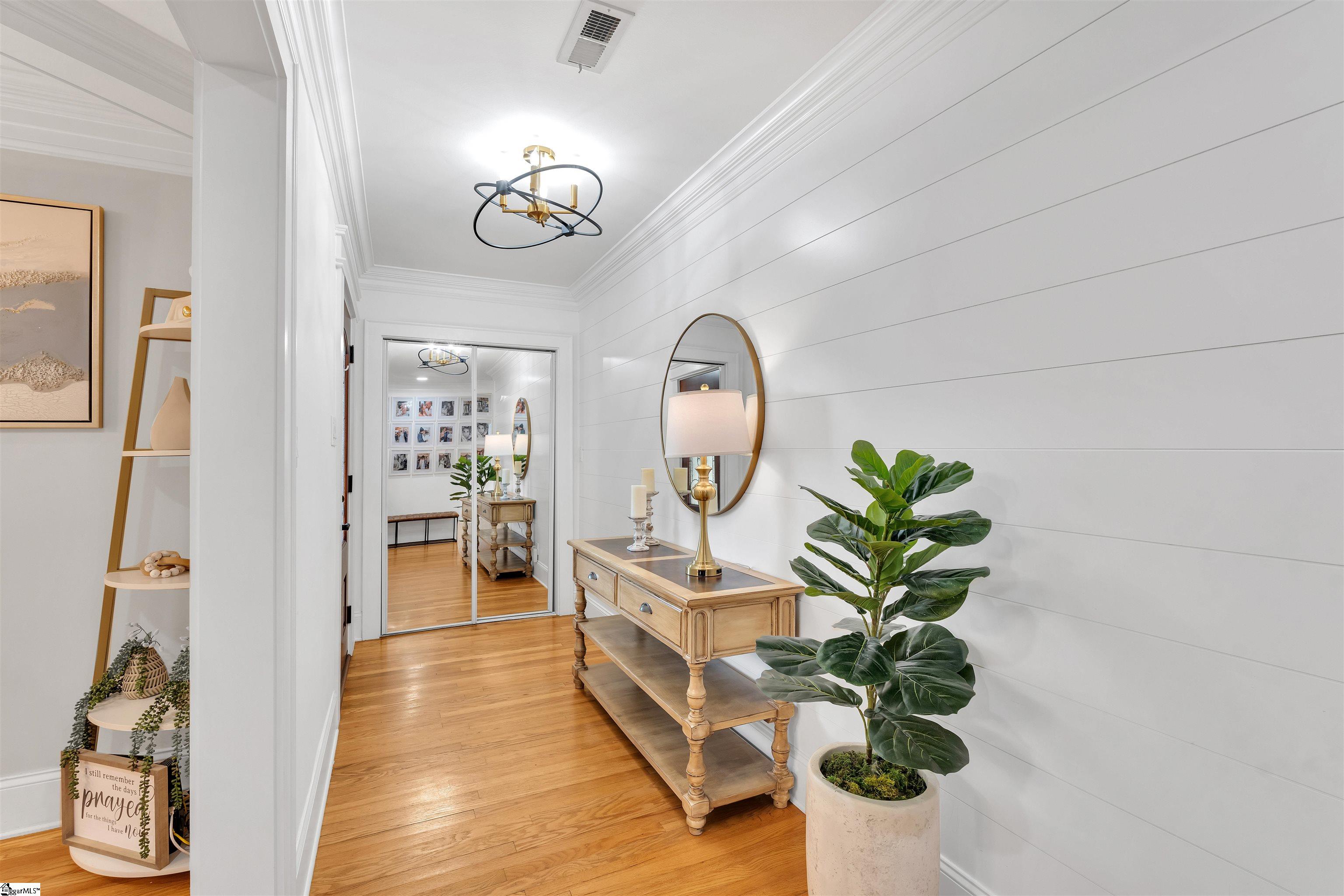 380 Forrester Drive Greenville, SC 29607