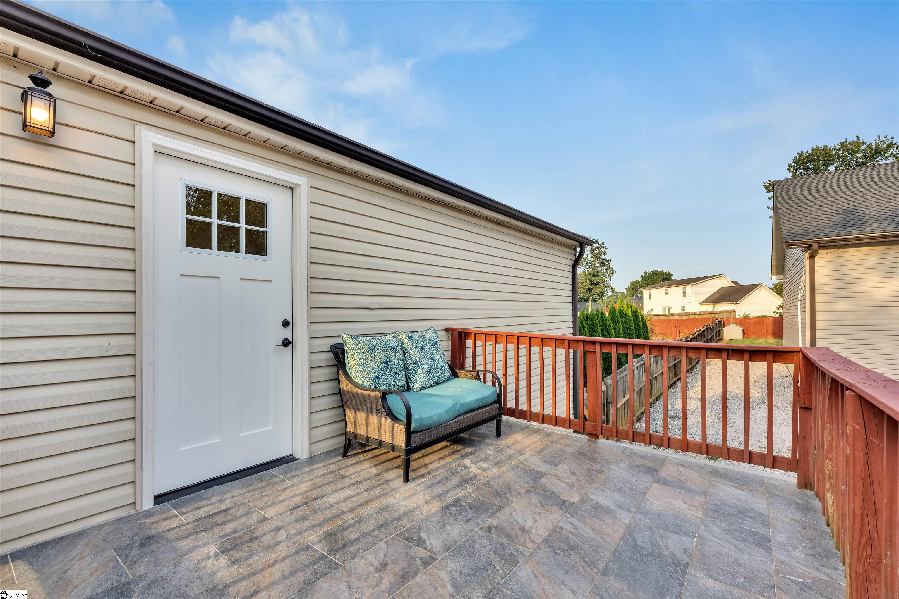 380 Forrester Drive Greenville, SC 29607