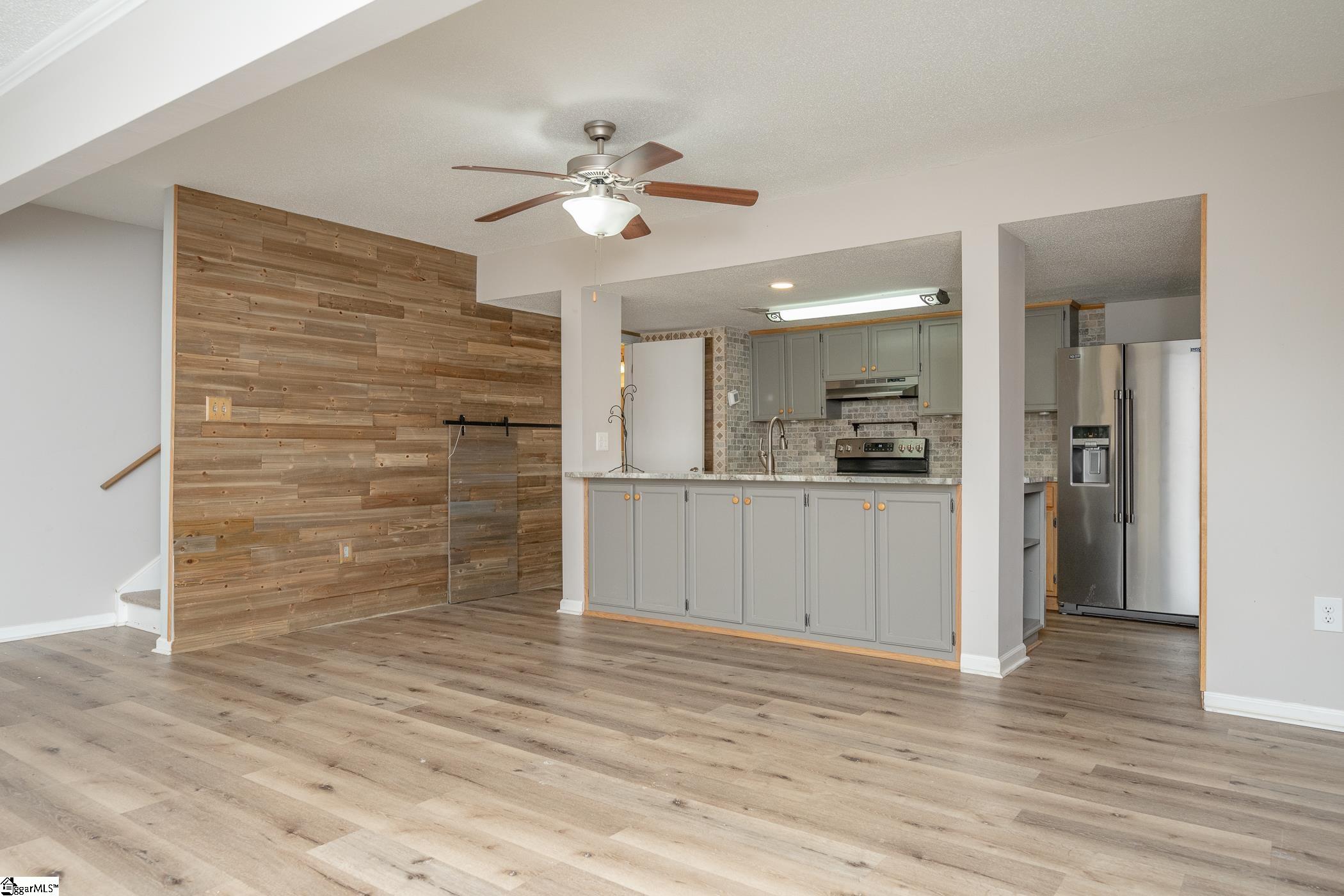 109 Royal Court Greenville, SC 29611