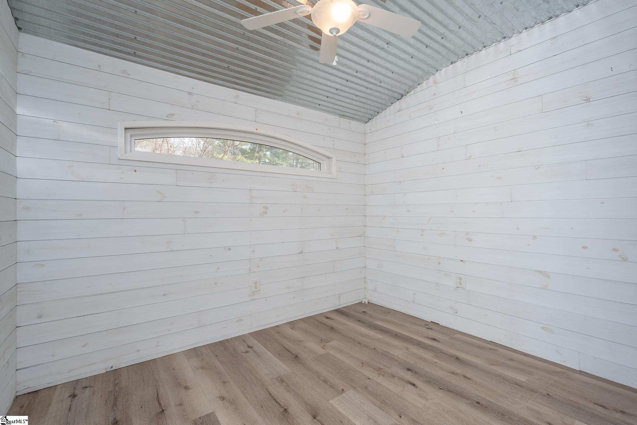 109 Royal Court Greenville, SC 29611