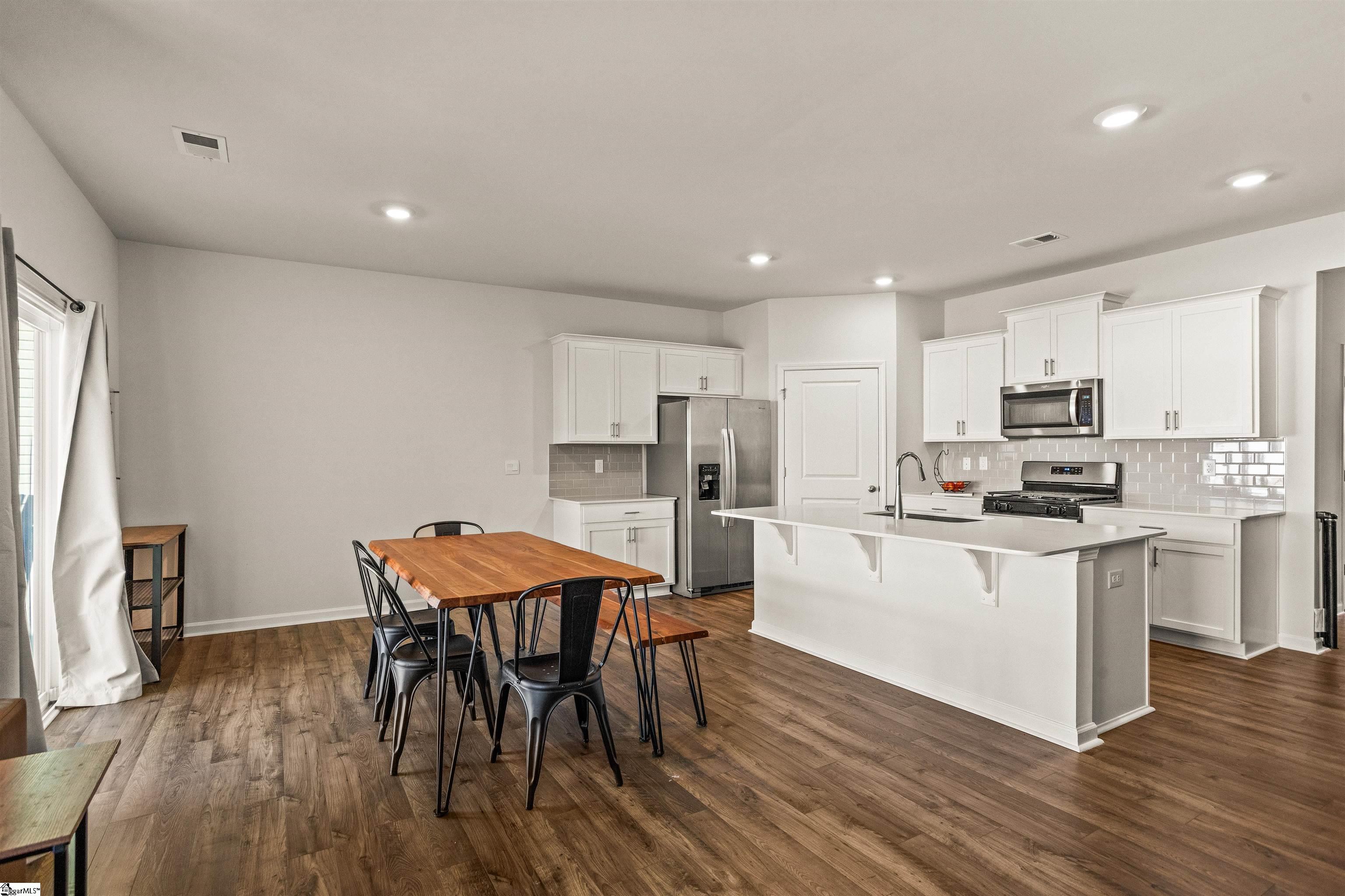 335 Glass Road Piedmont, SC 29673