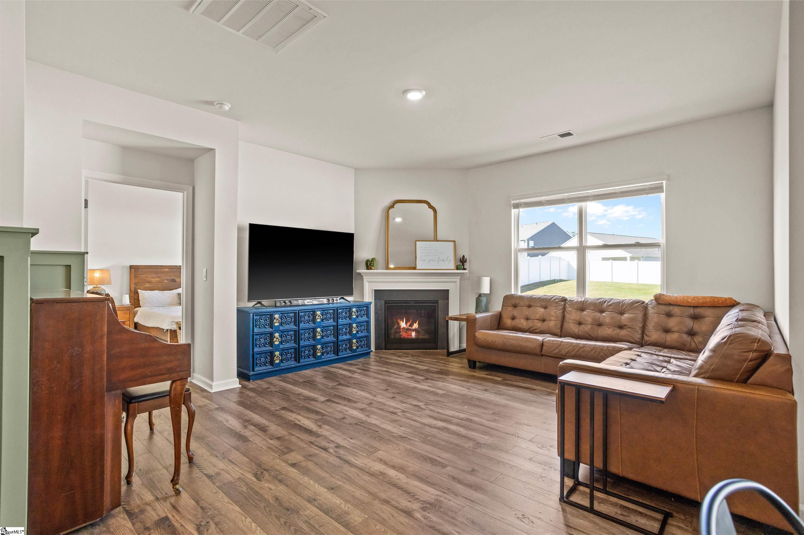 335 Glass Road Piedmont, SC 29673