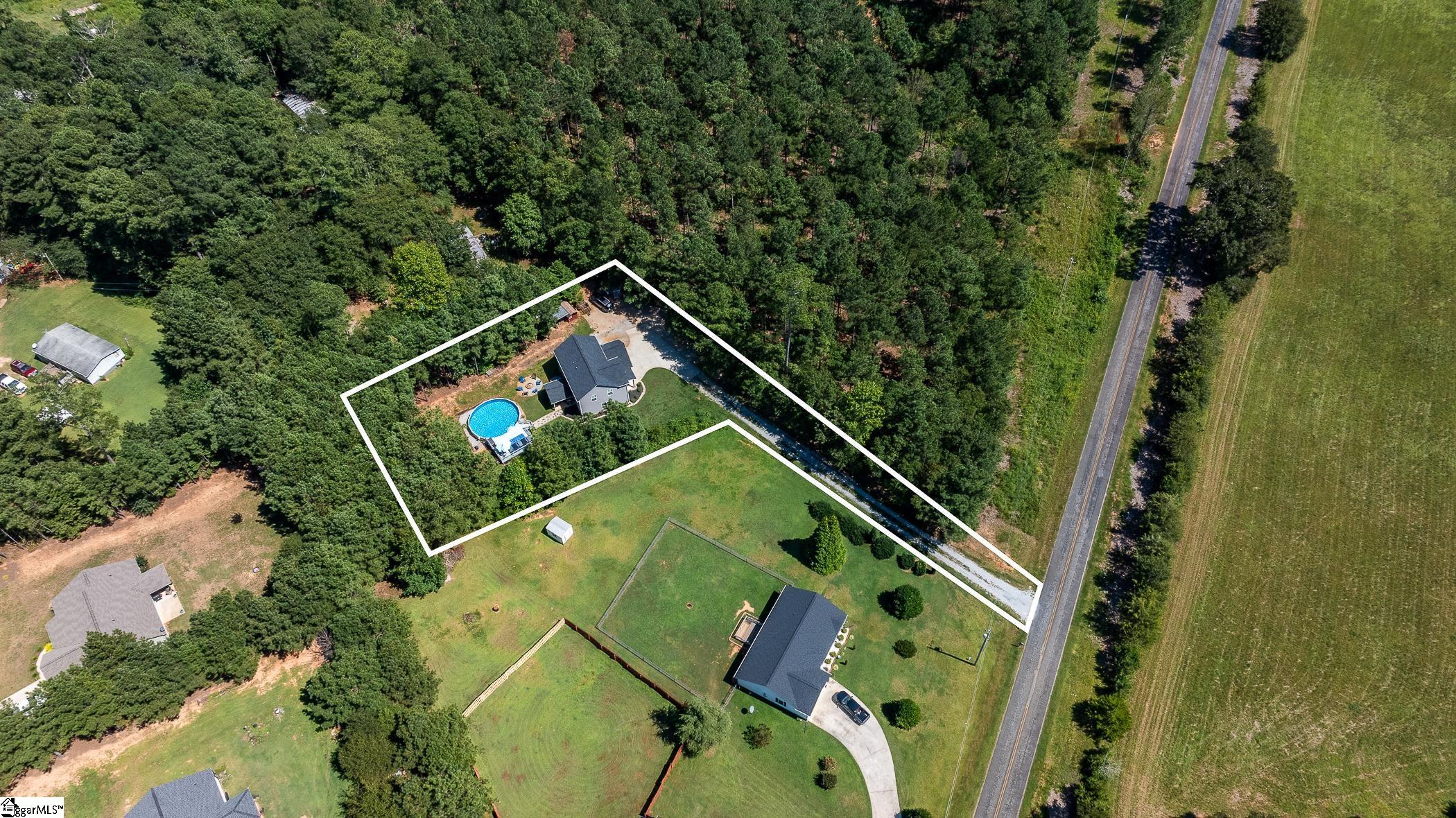 1458 Red Barn Road Liberty, SC 29657-9604