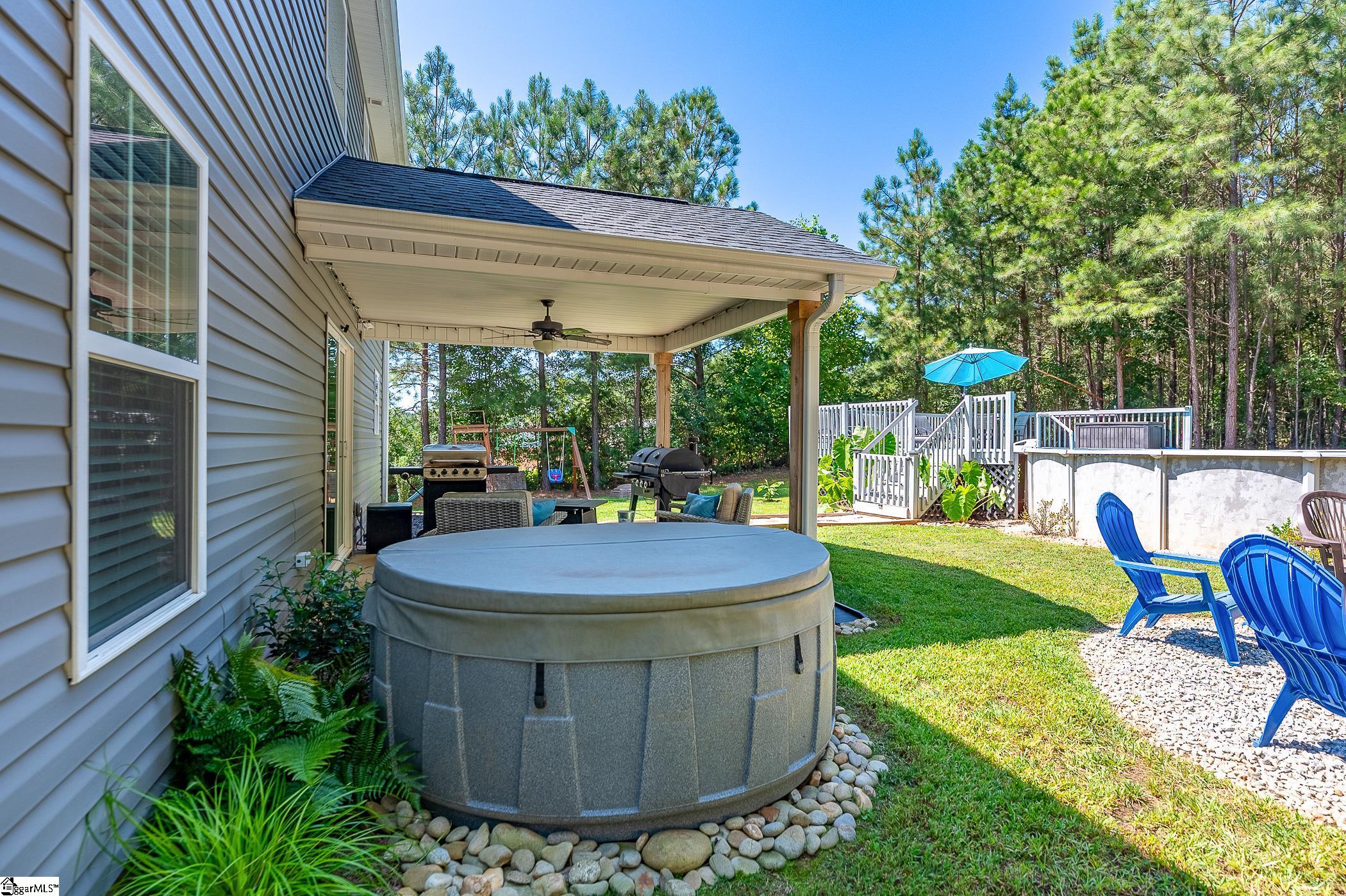 1458 Red Barn Road Liberty, SC 29657-9604