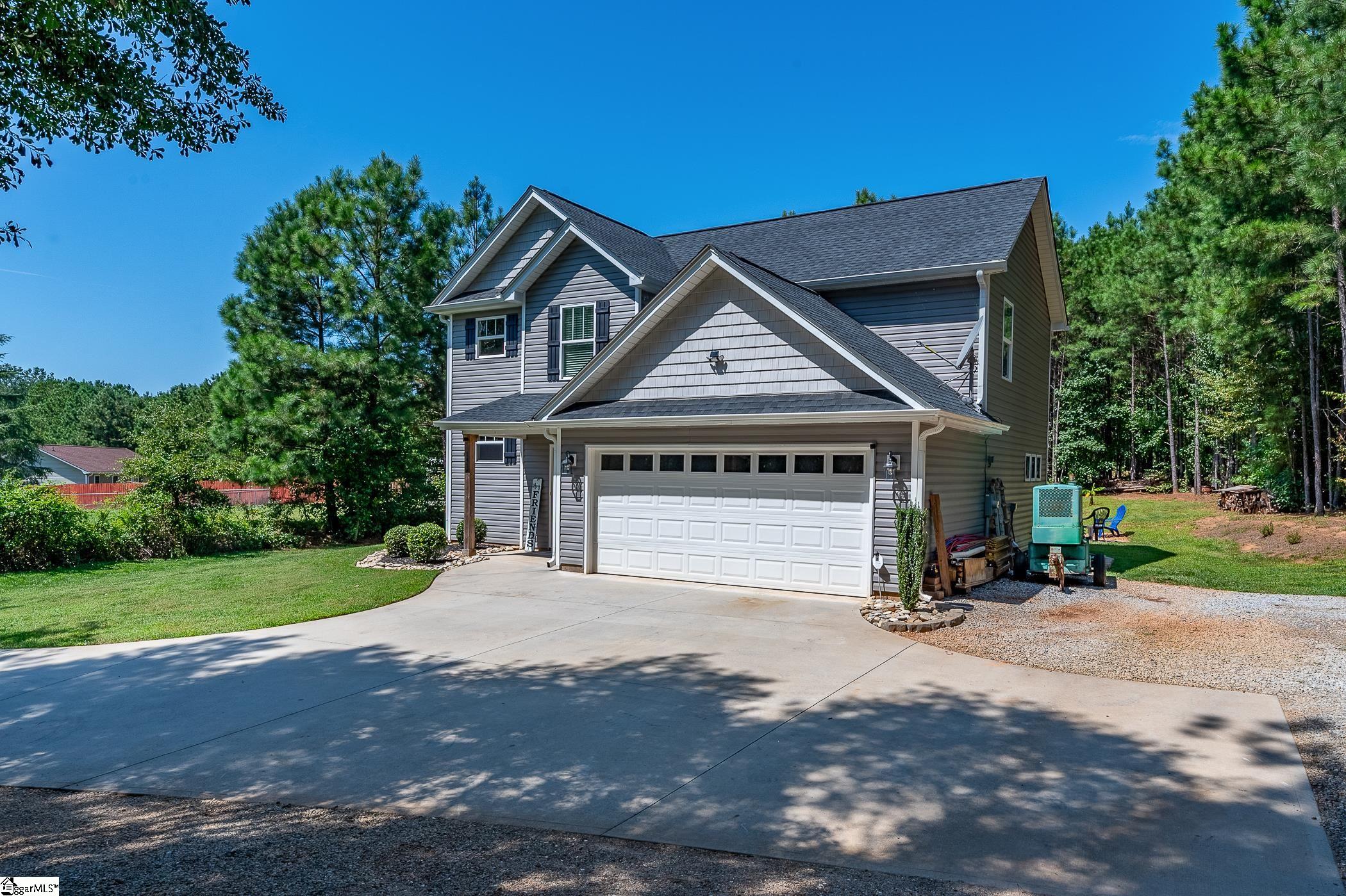 1458 Red Barn Road Liberty, SC 29657-9604