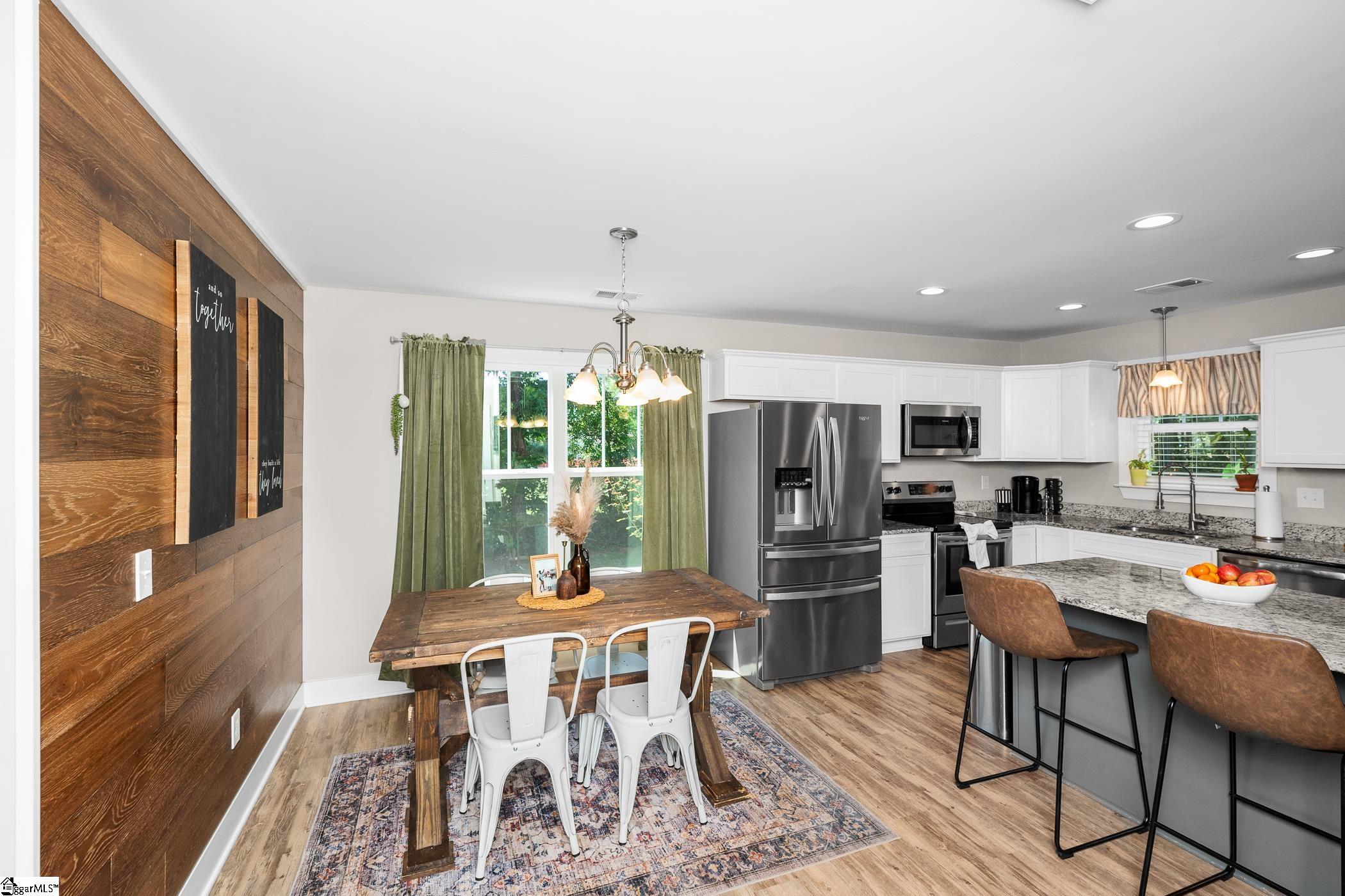 1458 Red Barn Road Liberty, SC 29657-9604