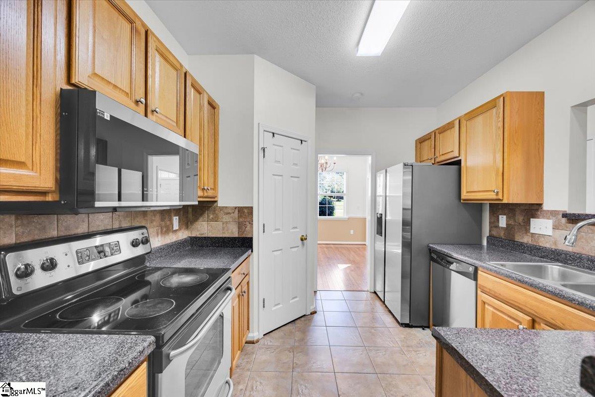 140 Rounded Wing Drive Easley, SC 29642