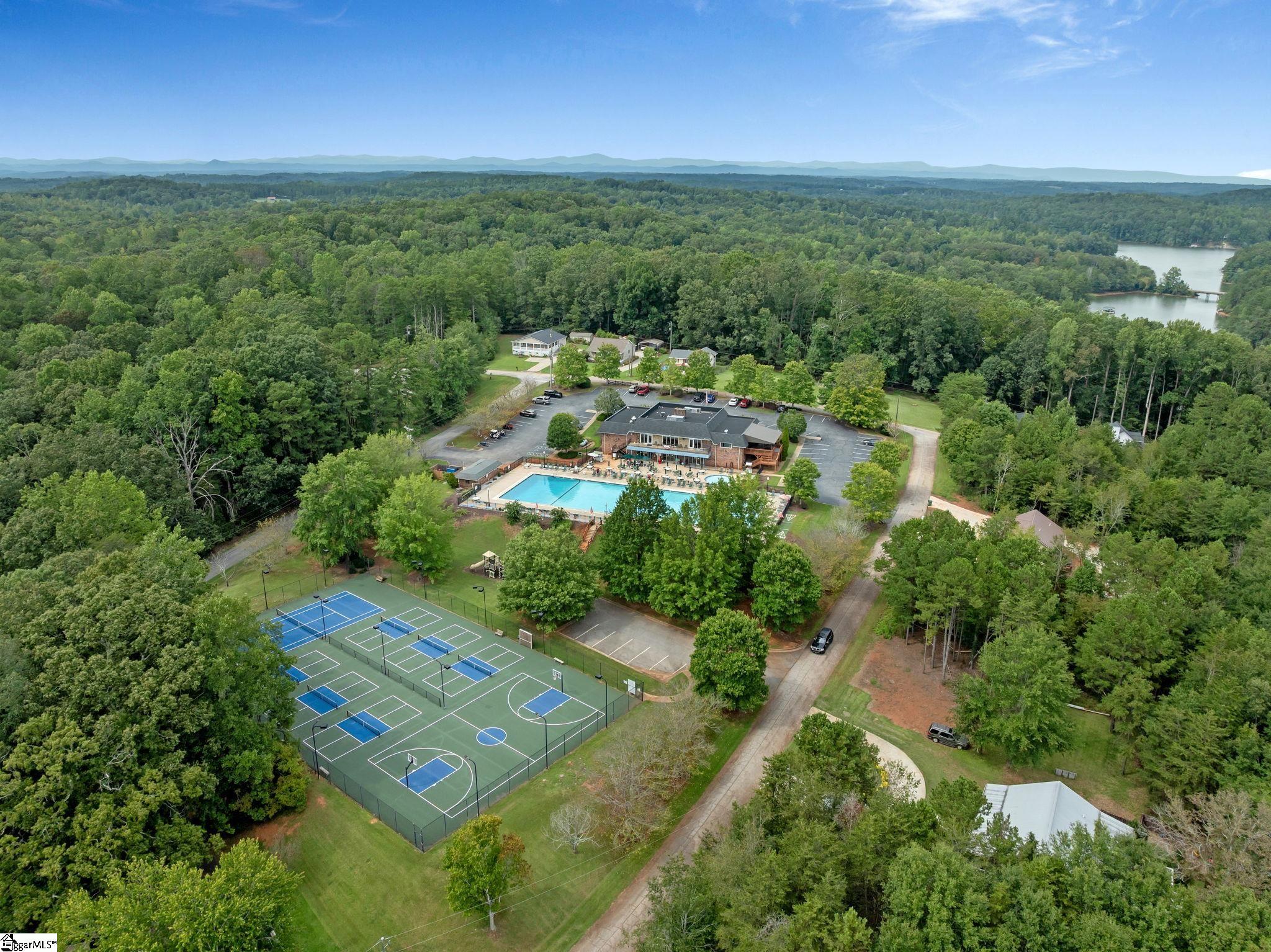 252 Dogwood Drive Westminster, SC 29693
