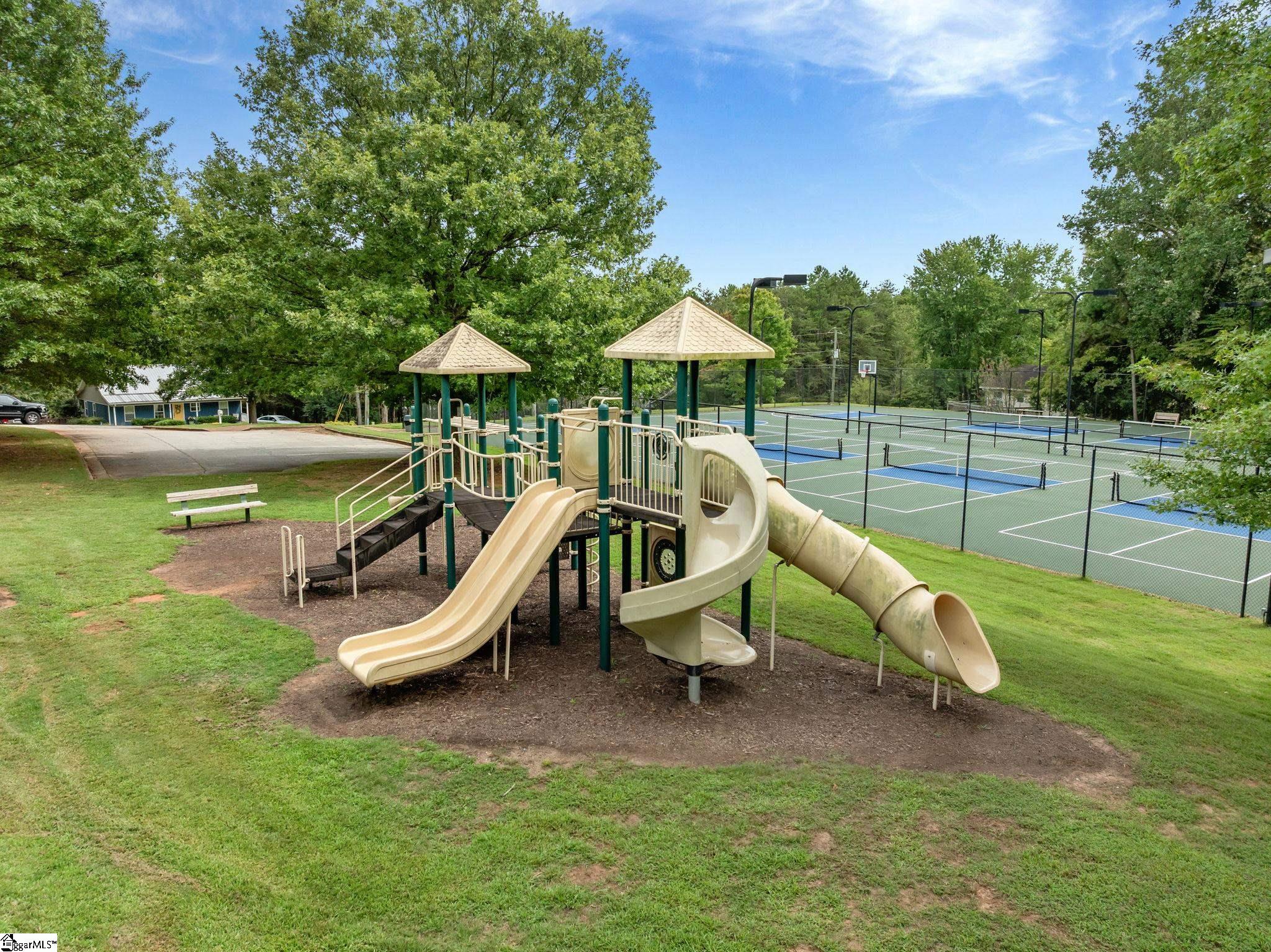252 Dogwood Drive Westminster, SC 29693