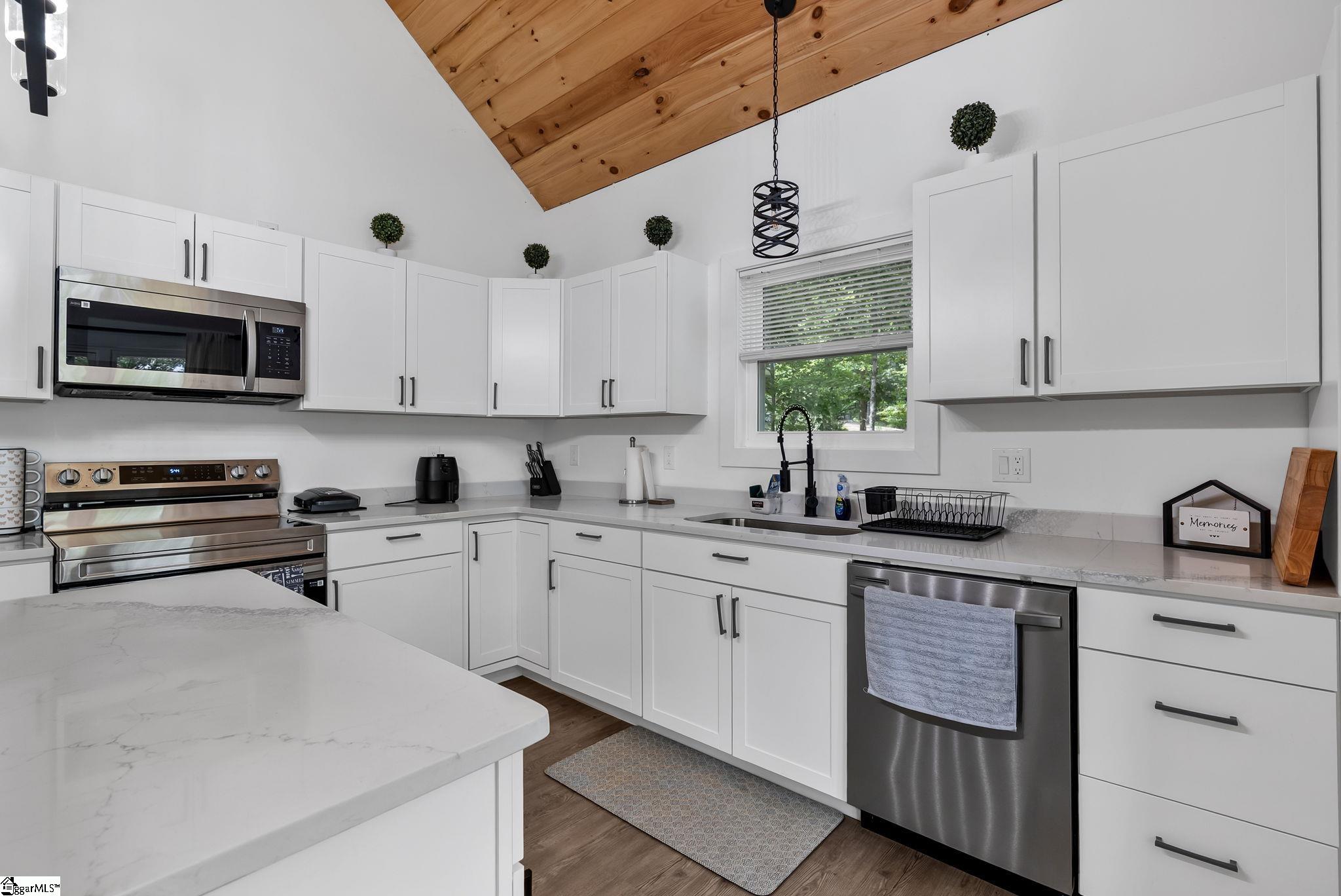 252 Dogwood Drive Westminster, SC 29693