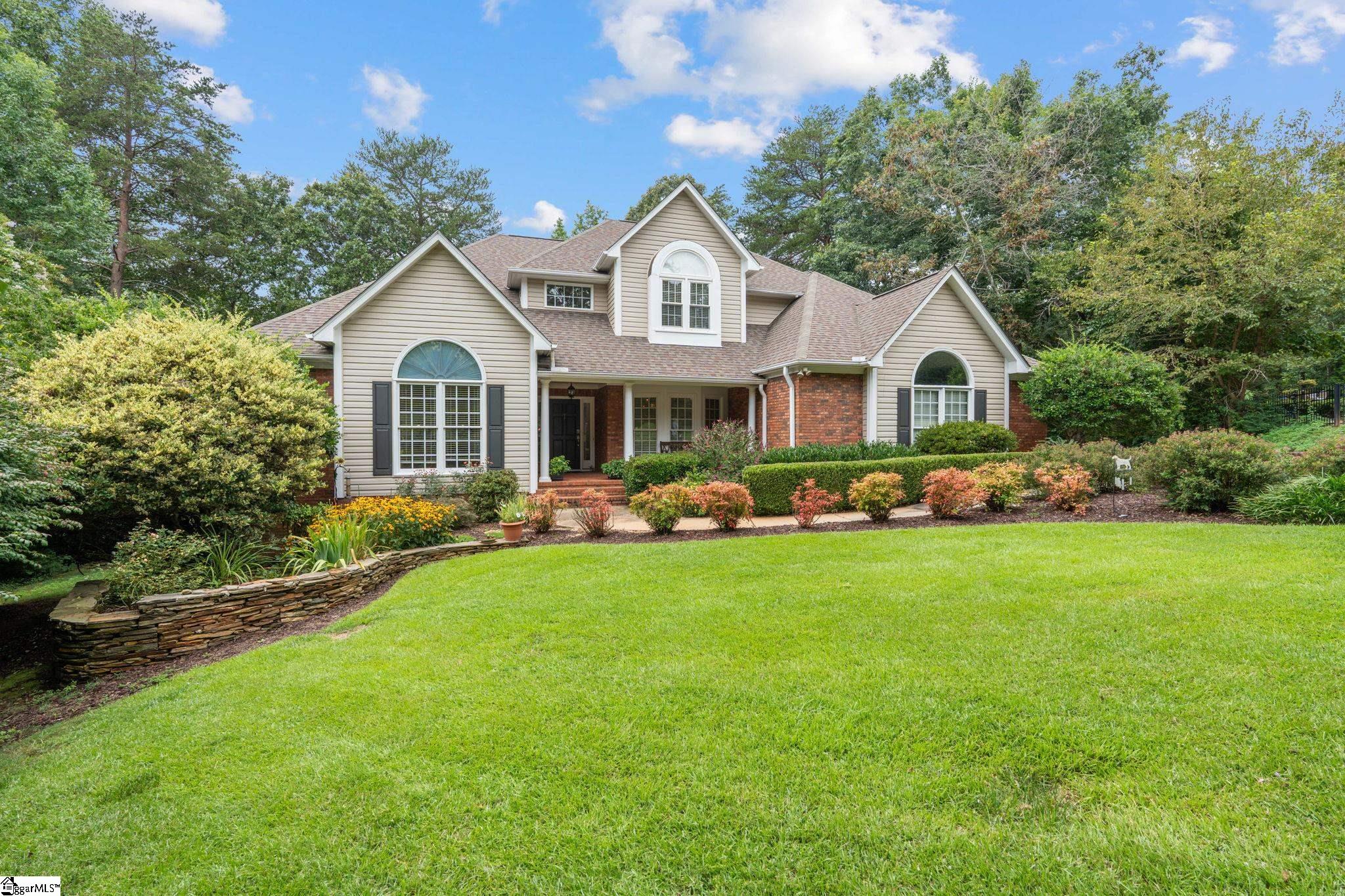 4 Dray Court Taylors, SC 29687