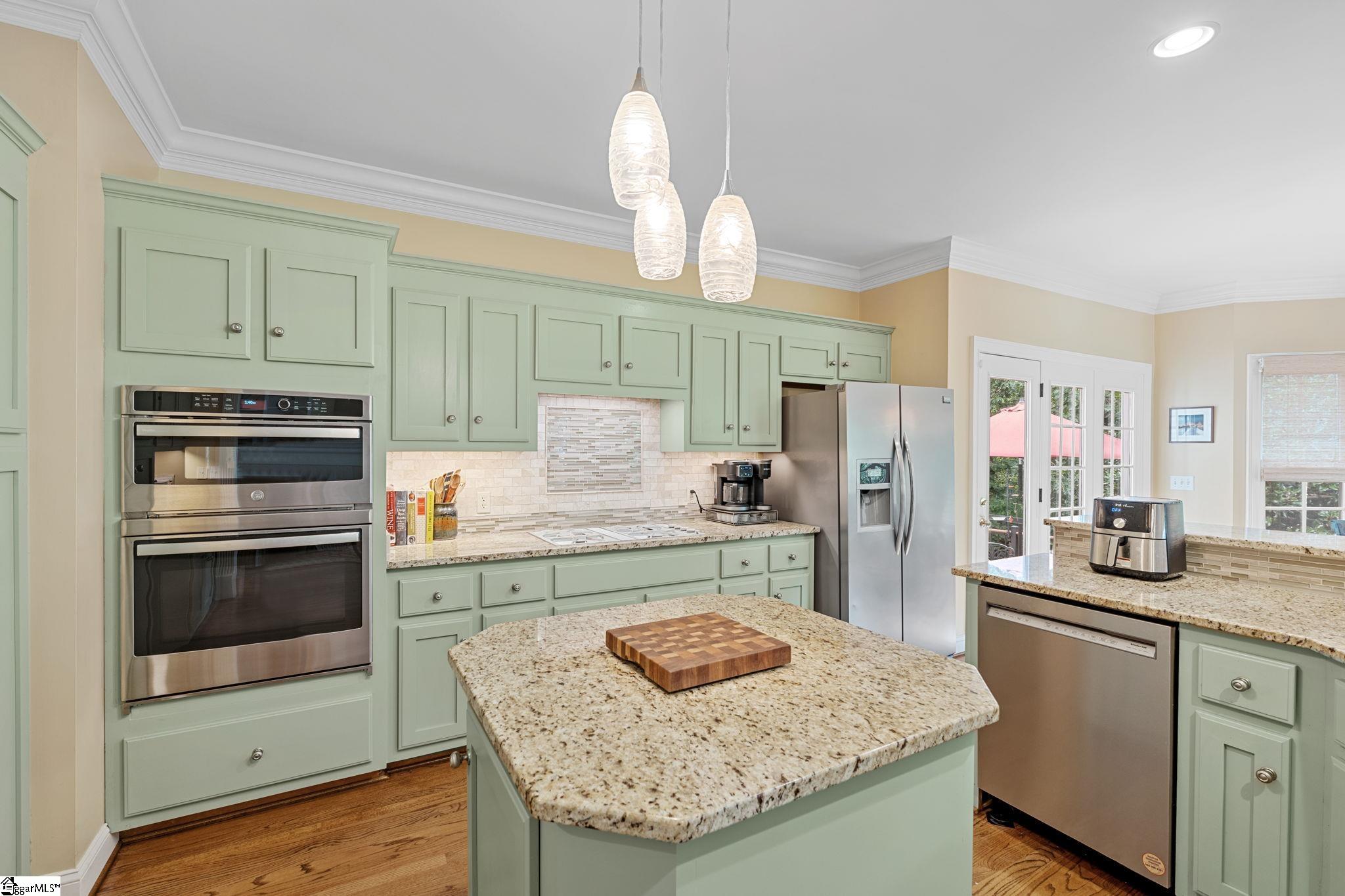 4 Dray Court Taylors, SC 29687