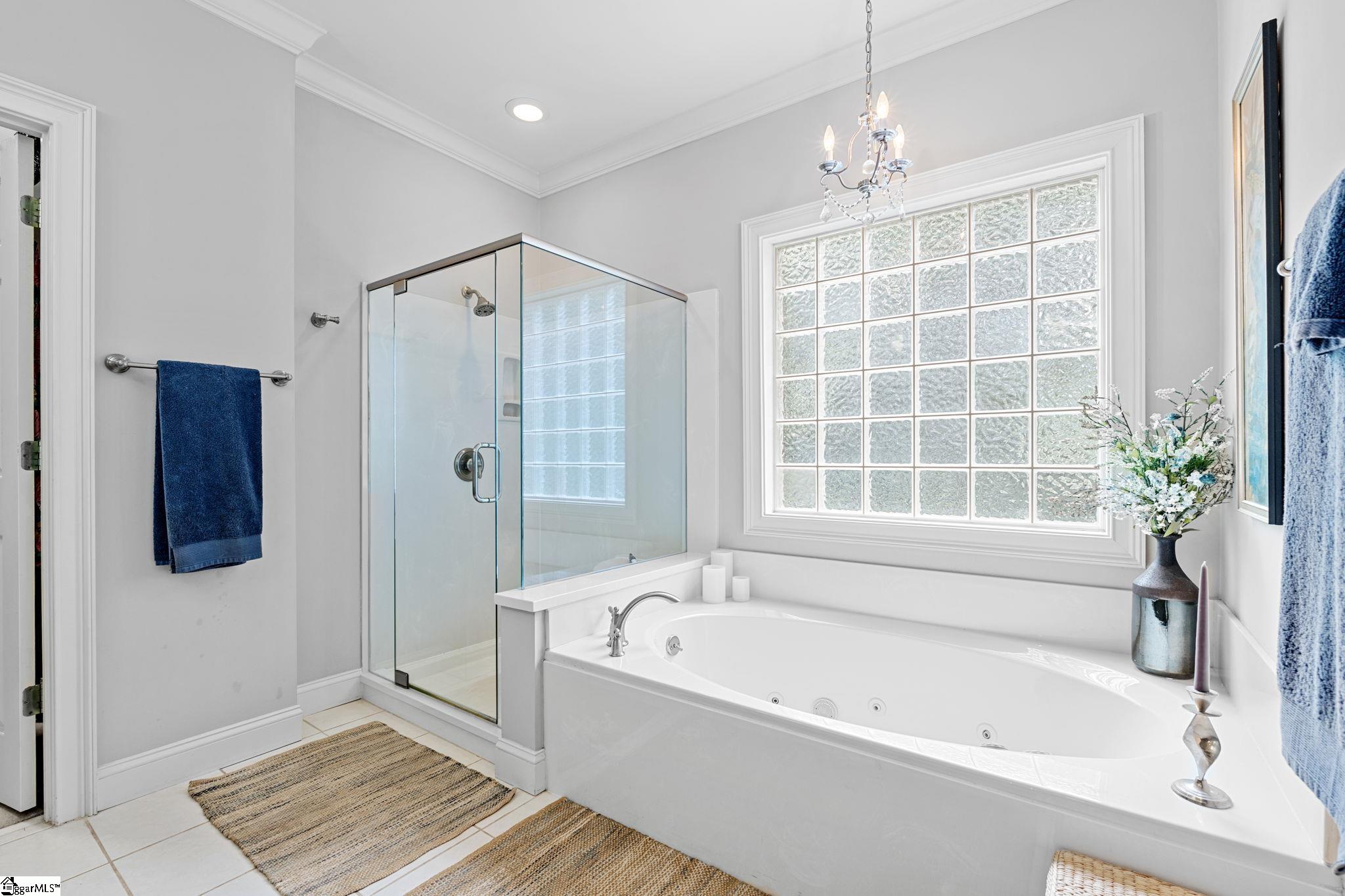 4 Dray Court Taylors, SC 29687