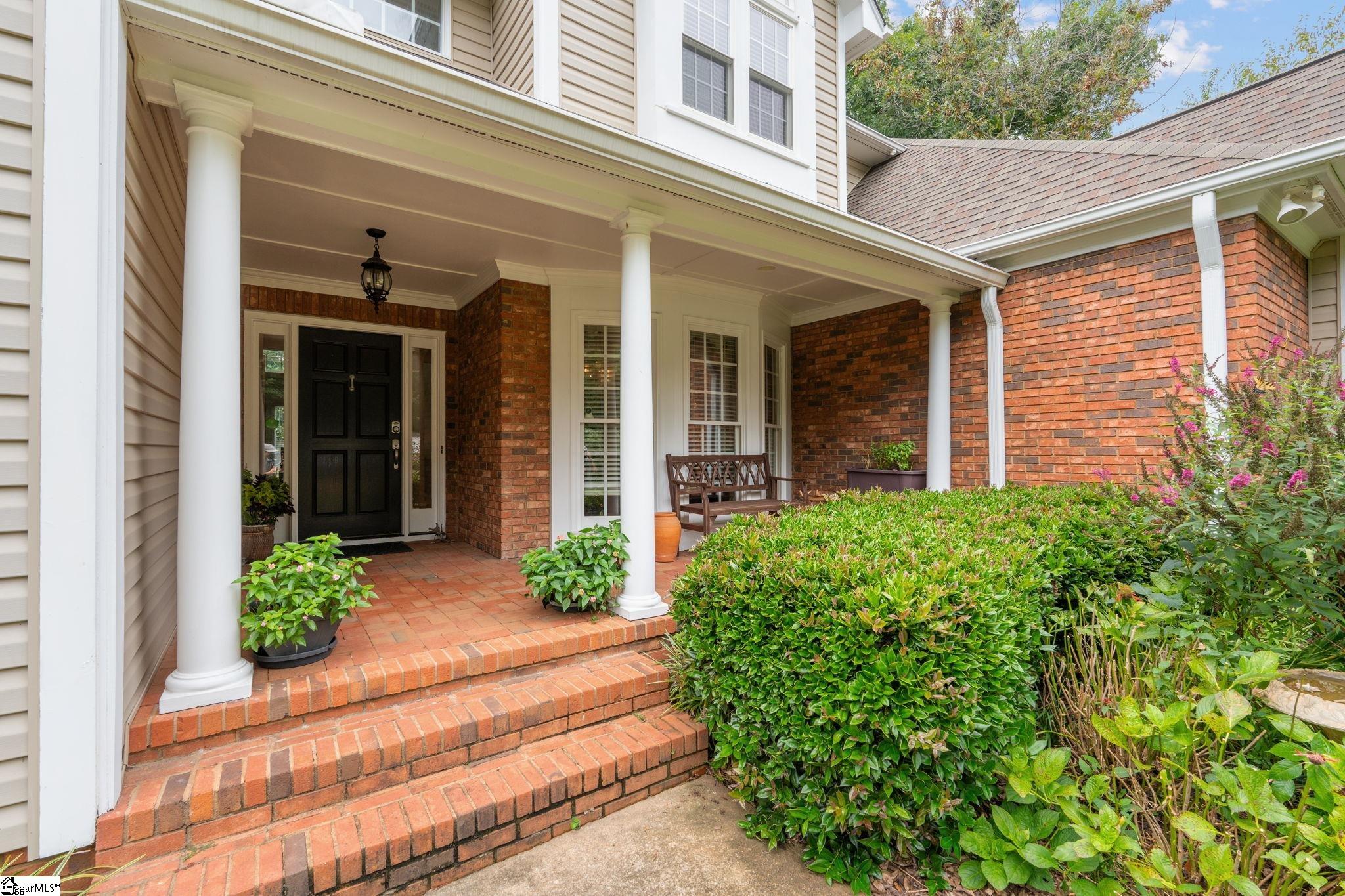 4 Dray Court Taylors, SC 29687