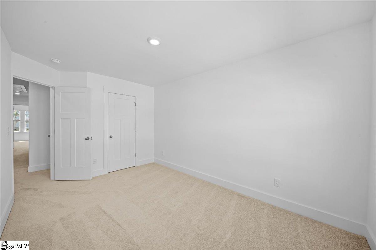 520 Harebell Way Greenville, SC 29617