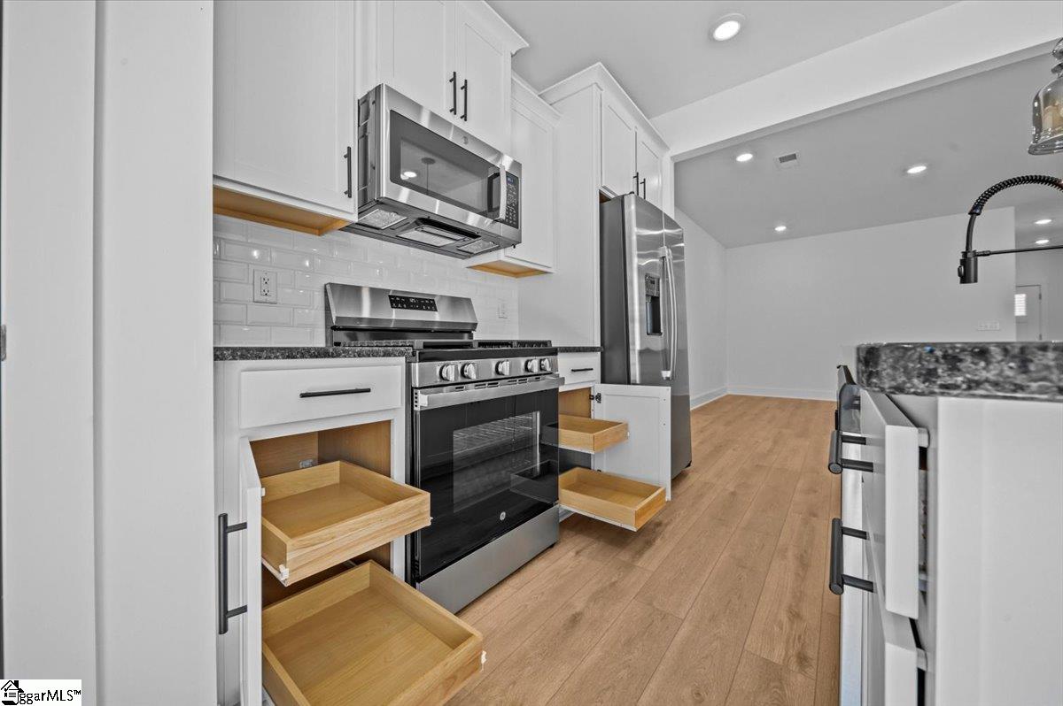 520 Harebell Way Greenville, SC 29617