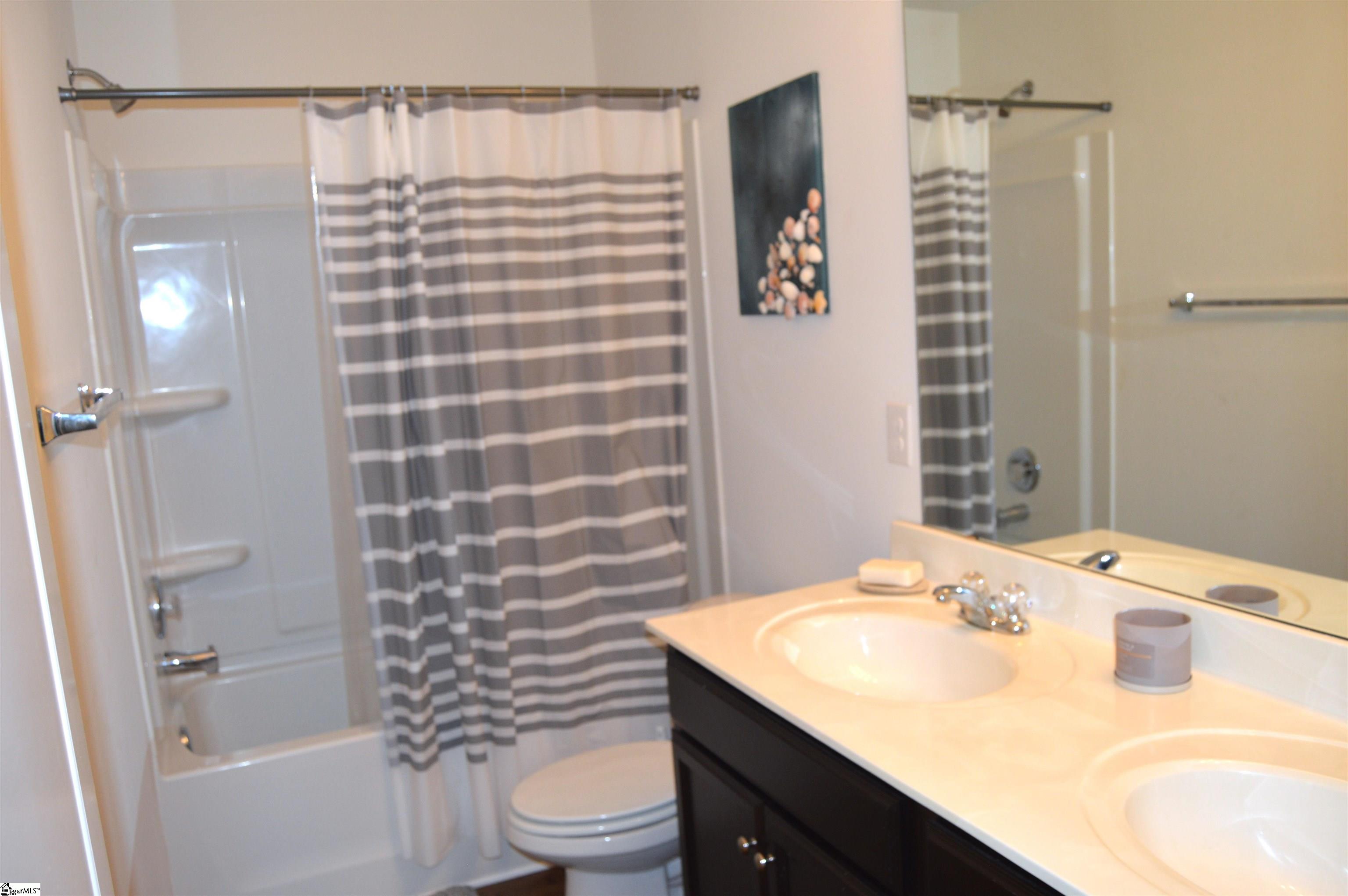 732 Streamside Drive Piedmont, SC 29673
