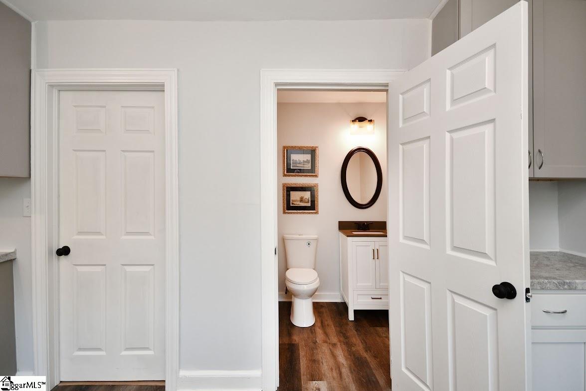 14 Pear Street Greenville, SC 29609