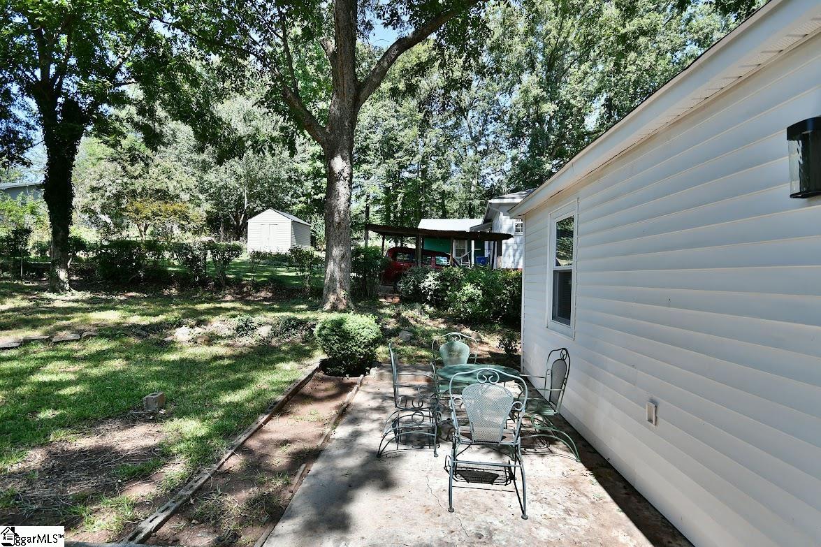 14 Pear Street Greenville, SC 29609