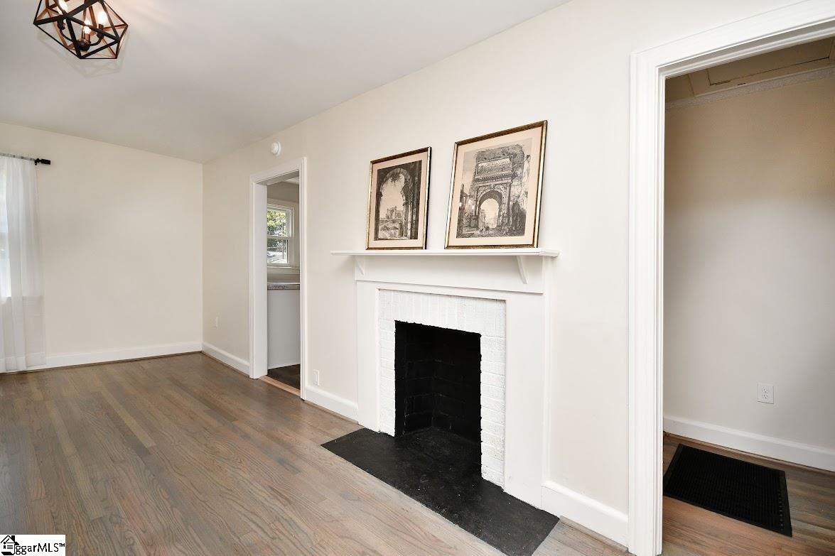 14 Pear Street Greenville, SC 29609