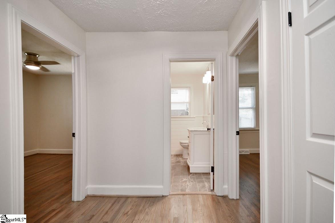 14 Pear Street Greenville, SC 29609