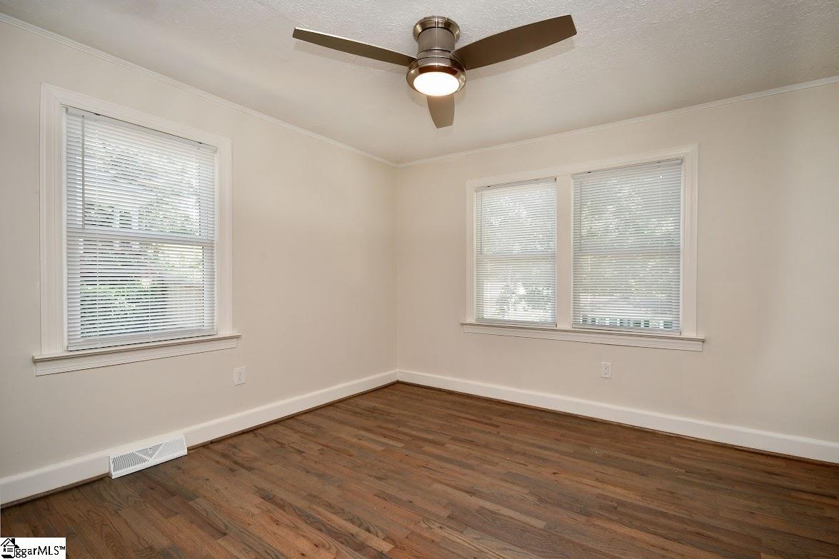 14 Pear Street Greenville, SC 29609