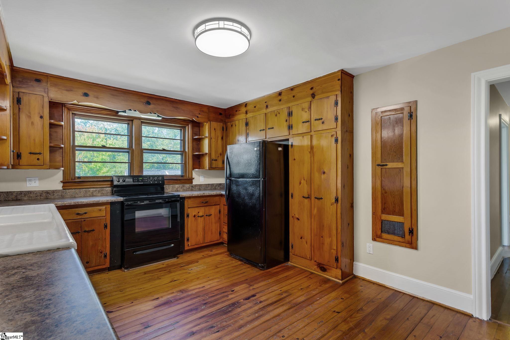 2901 E North Street Greenville, SC 29615