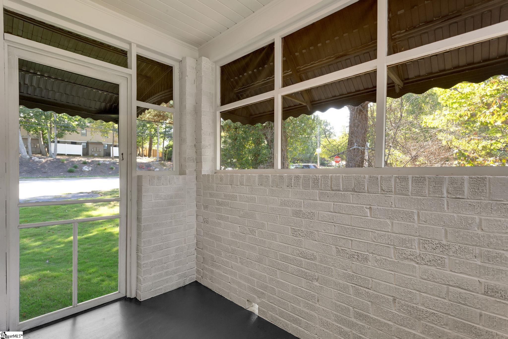 2901 E North Street Greenville, SC 29615