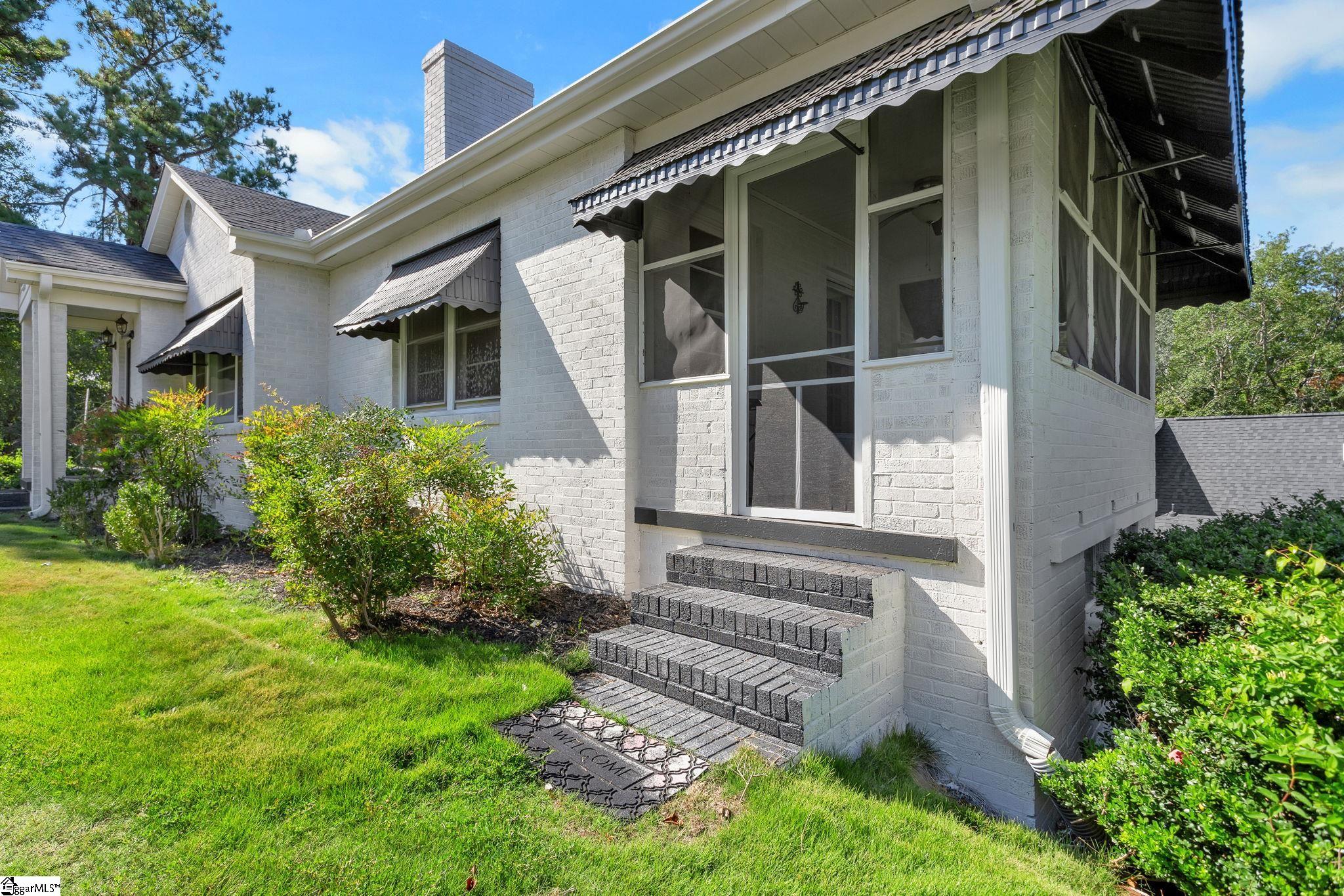 2901 E North Street Greenville, SC 29615