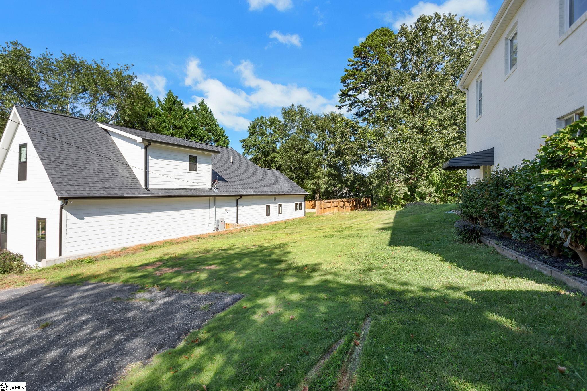 2901 E North Street Greenville, SC 29615