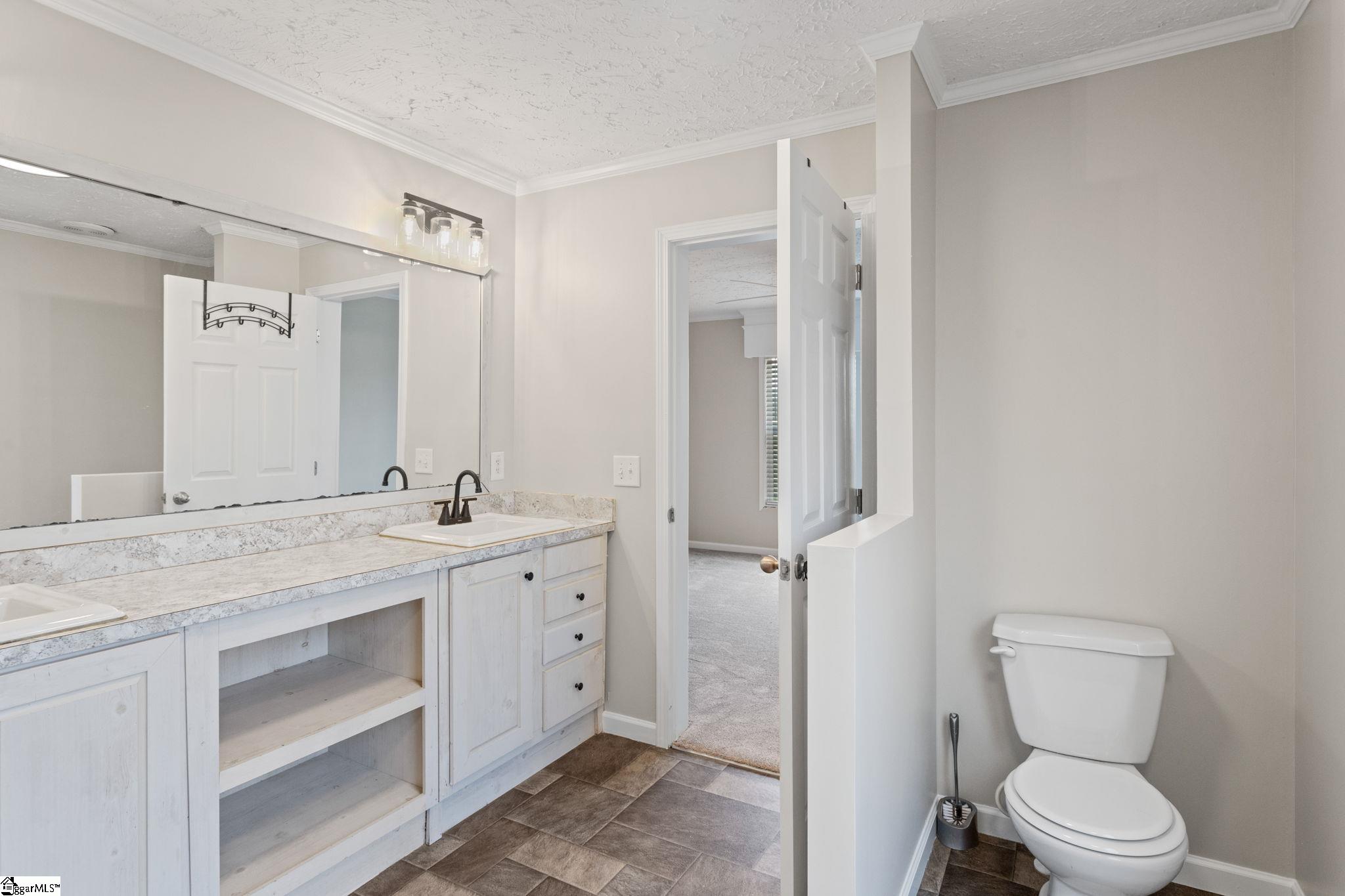 115 Lesley Road Pelzer, SC 29669-9063