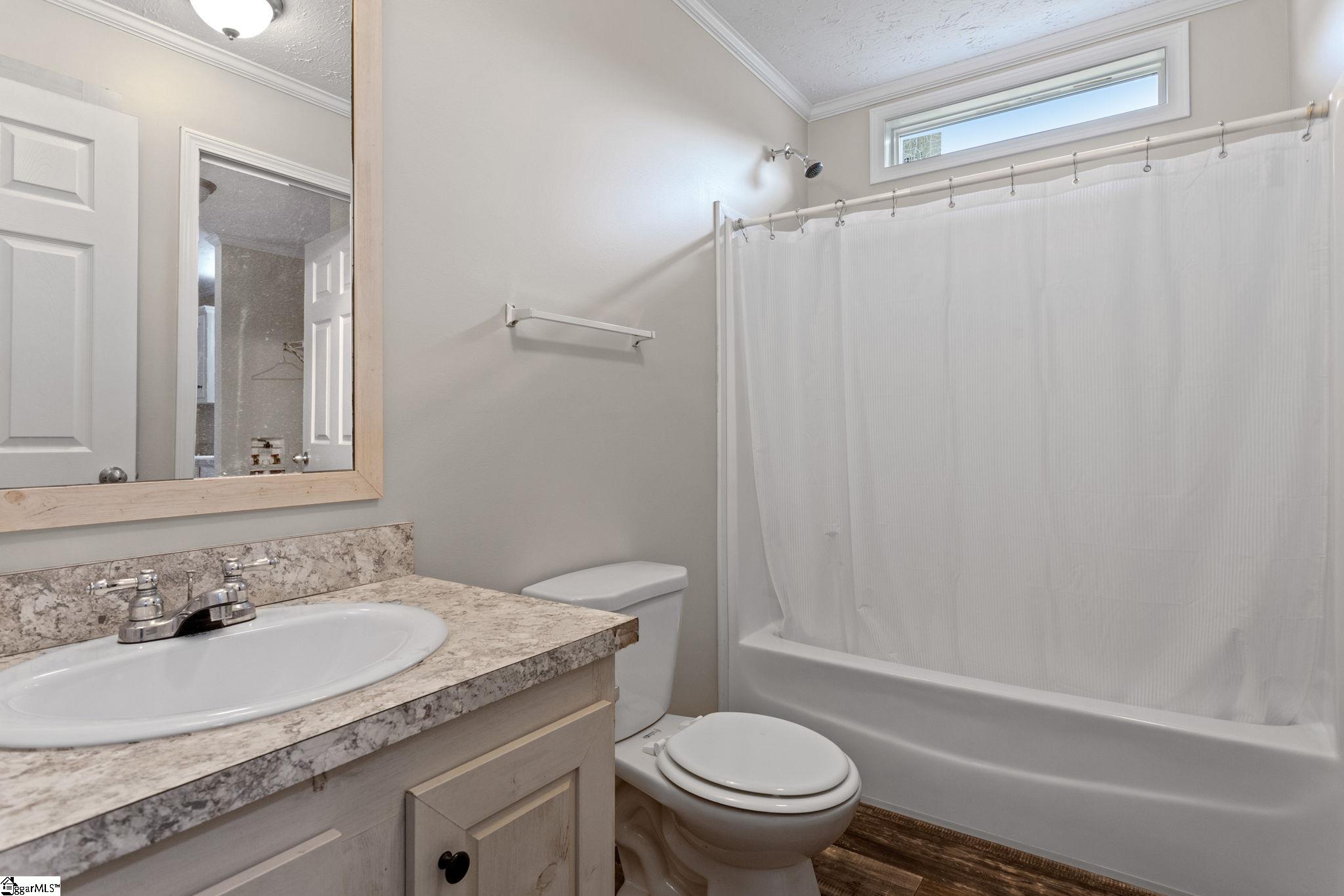 115 Lesley Road Pelzer, SC 29669-9063