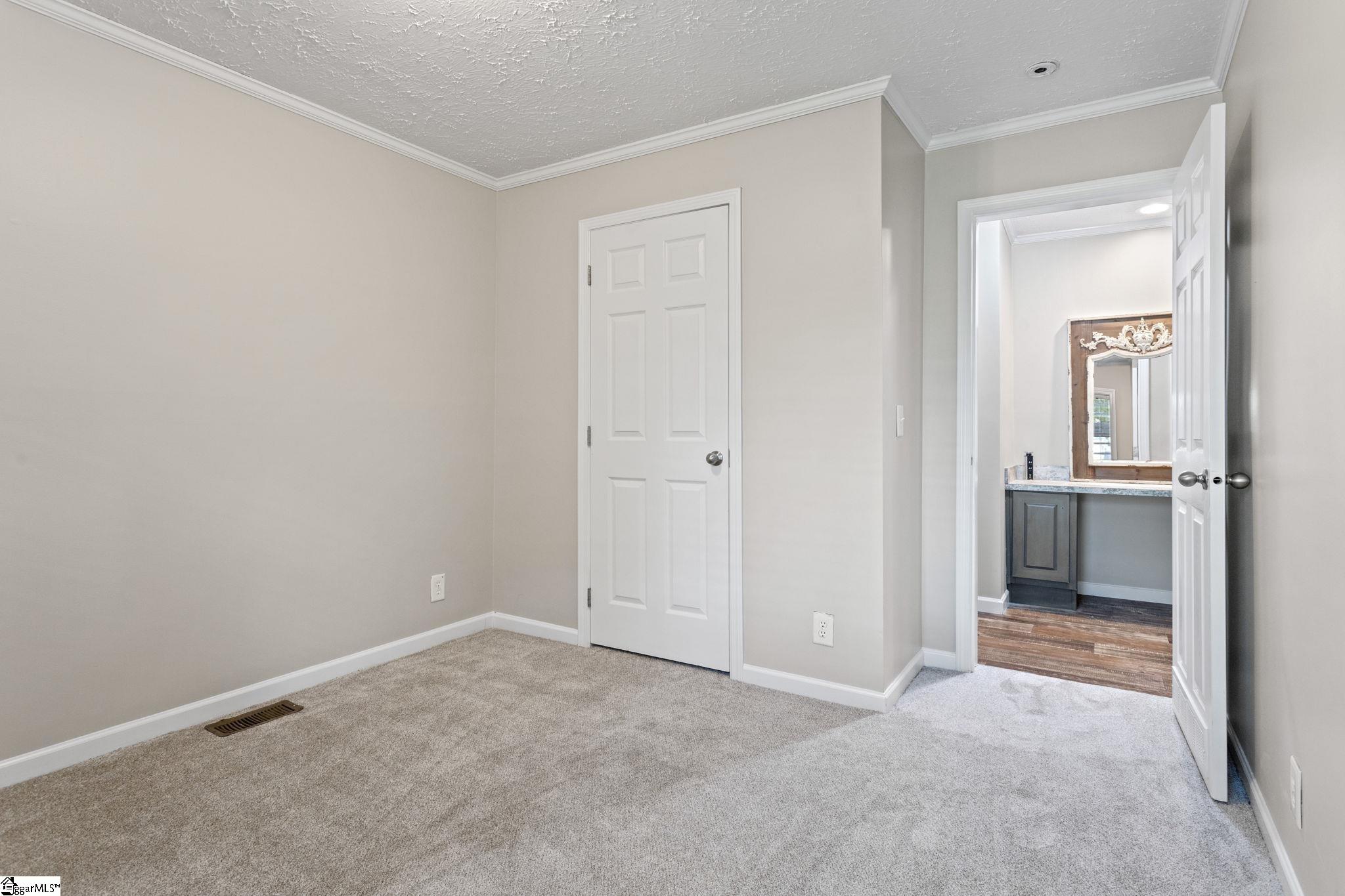 115 Lesley Road Pelzer, SC 29669-9063