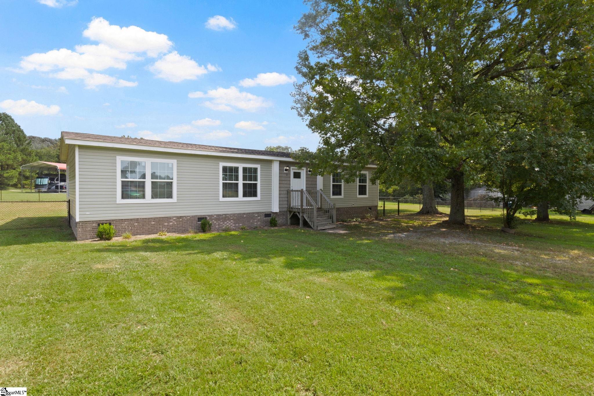 115 Lesley Road Pelzer, SC 29669-9063