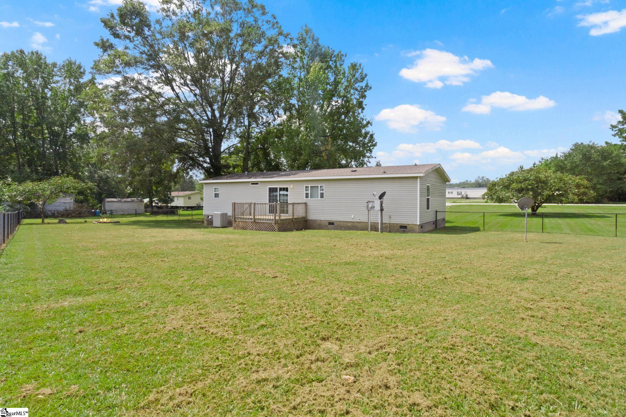 115 Lesley Road Pelzer, SC 29669-9063